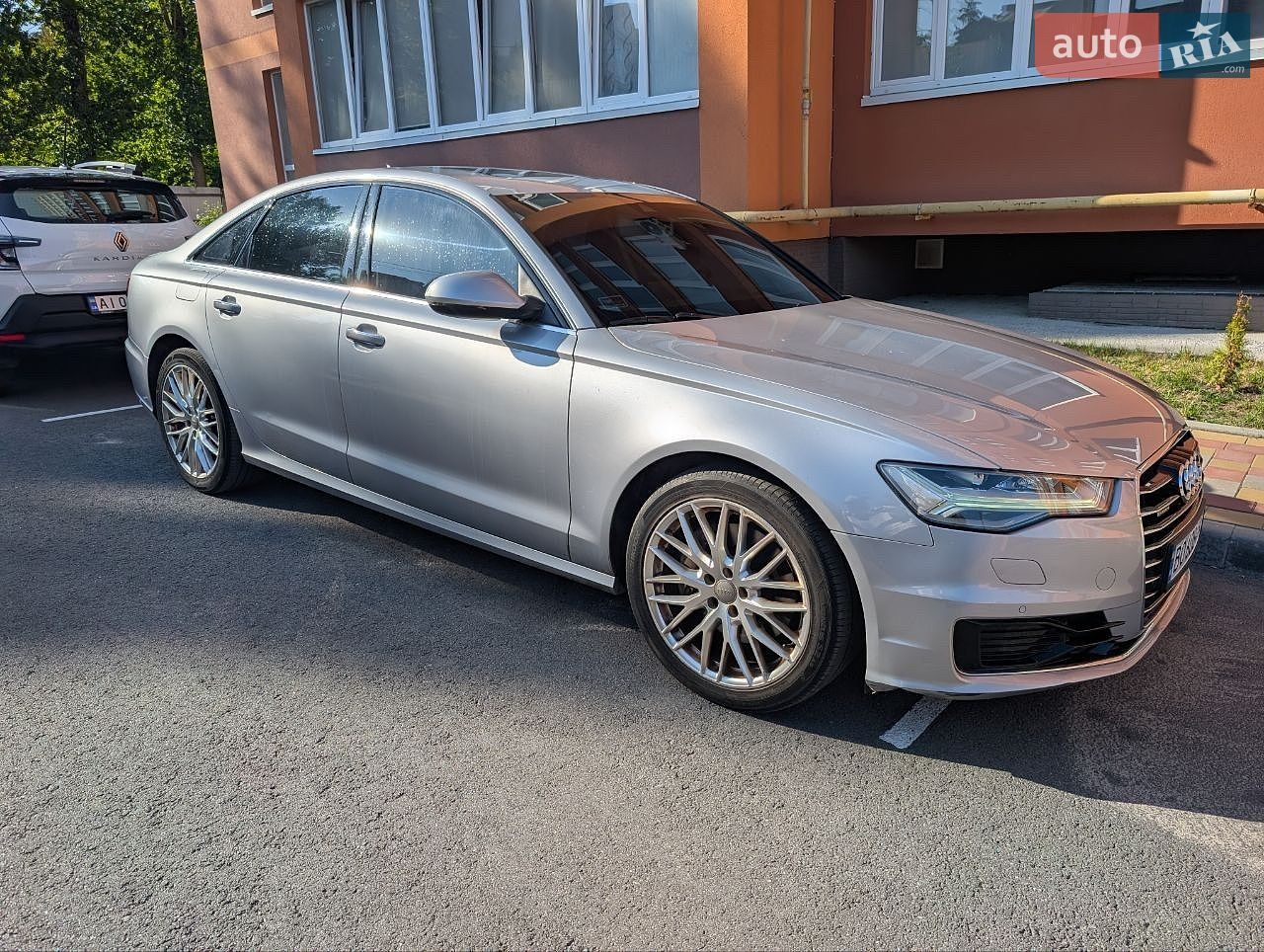 Audi A6 2015 VIN WAUZZZ4G5GN014849 фото оголошення 2 з 32