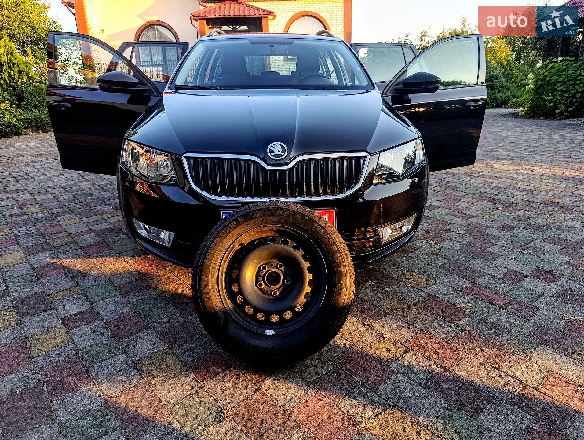 Skoda Octavia 2014 VIN TMBJB7NE0E0132520 фото оголошення 8 з 95