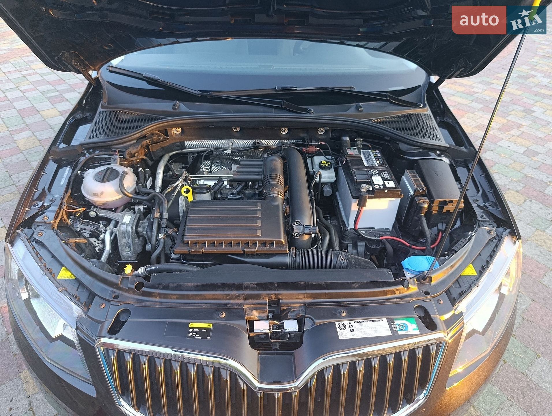 Skoda Octavia 2014 VIN TMBJB7NE0E0132520 фото оголошення 17 з 95
