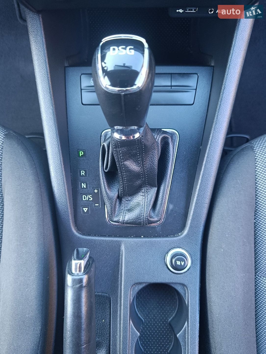 Skoda Octavia 2014 VIN TMBJB7NE0E0132520 фото оголошення 14 з 95