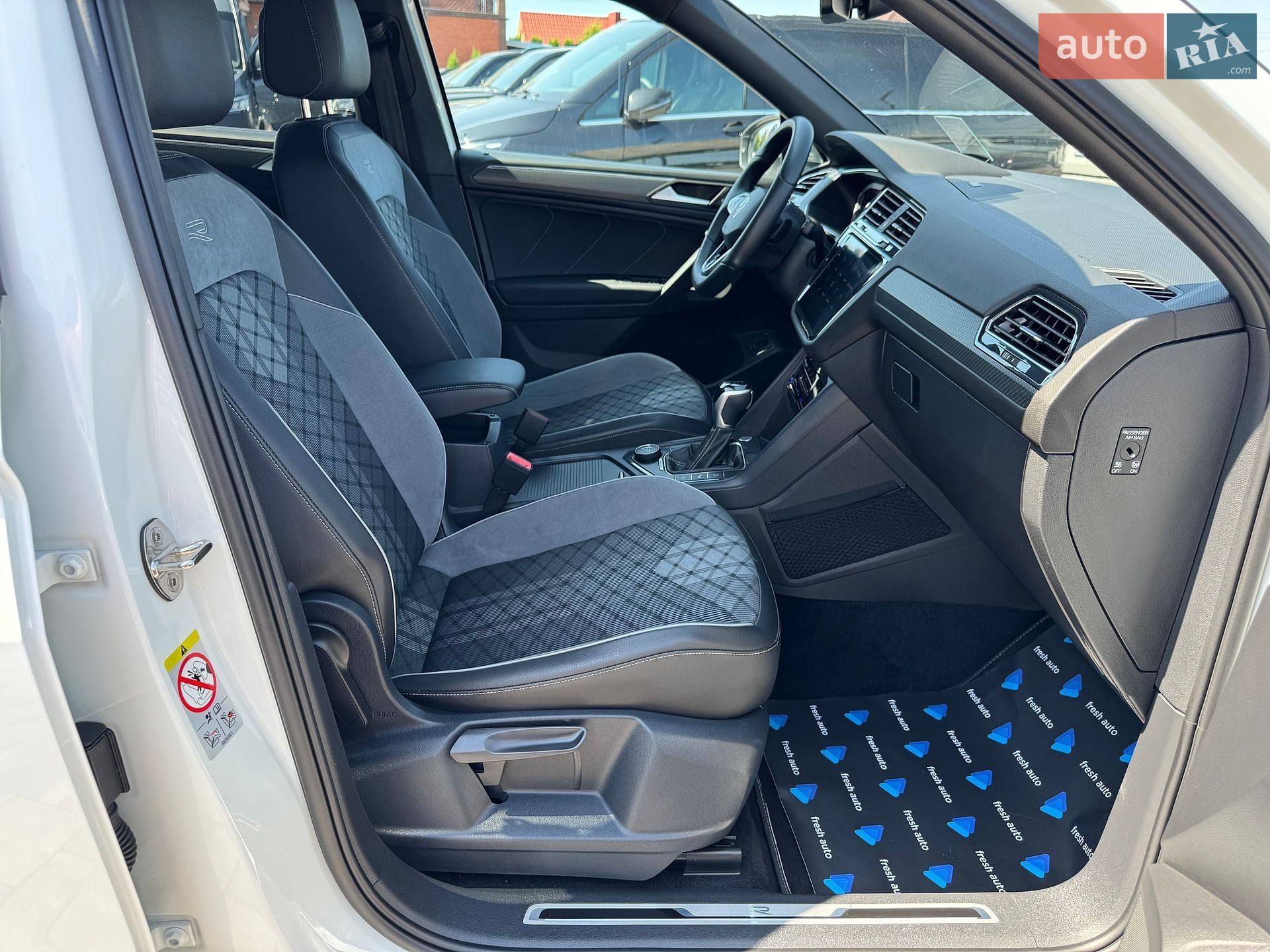 Volkswagen Tiguan Allspace 2022 VIN WVGZZZ5NZNM072966 фото оголошення 37 з 40