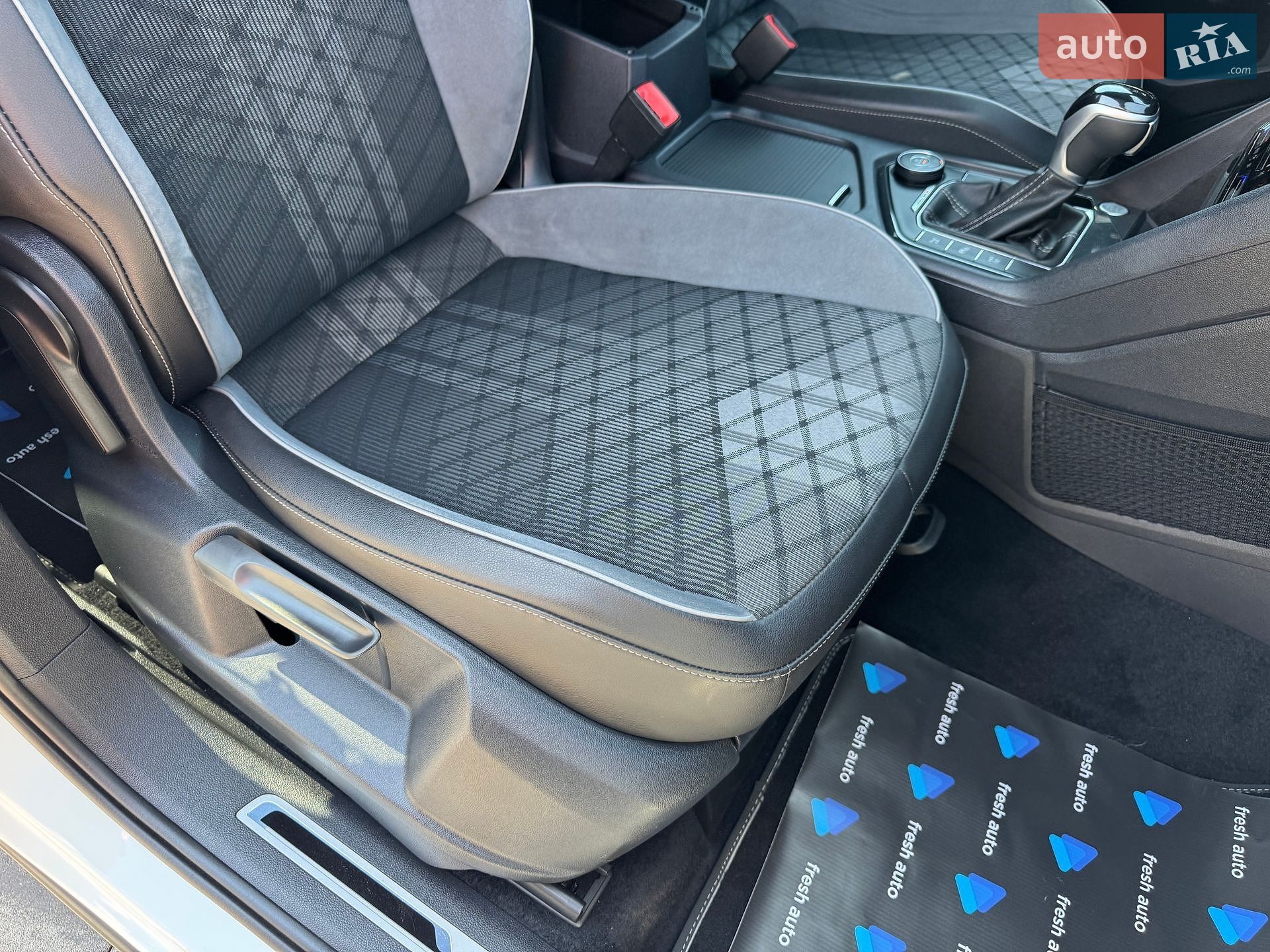Volkswagen Tiguan Allspace 2022 VIN WVGZZZ5NZNM072966 фото оголошення 38 з 40