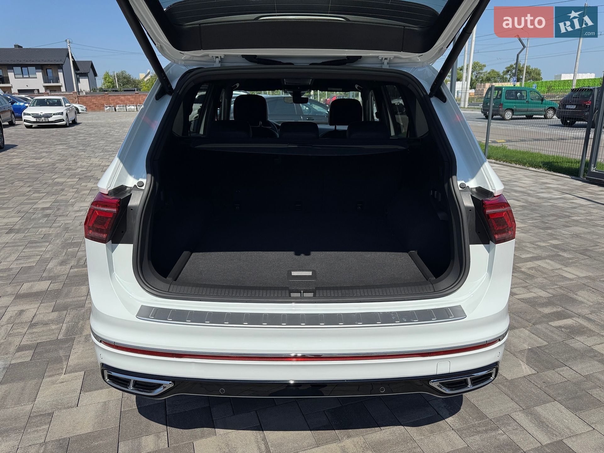 Volkswagen Tiguan Allspace 2022 VIN WVGZZZ5NZNM072966 фото оголошення 30 з 40