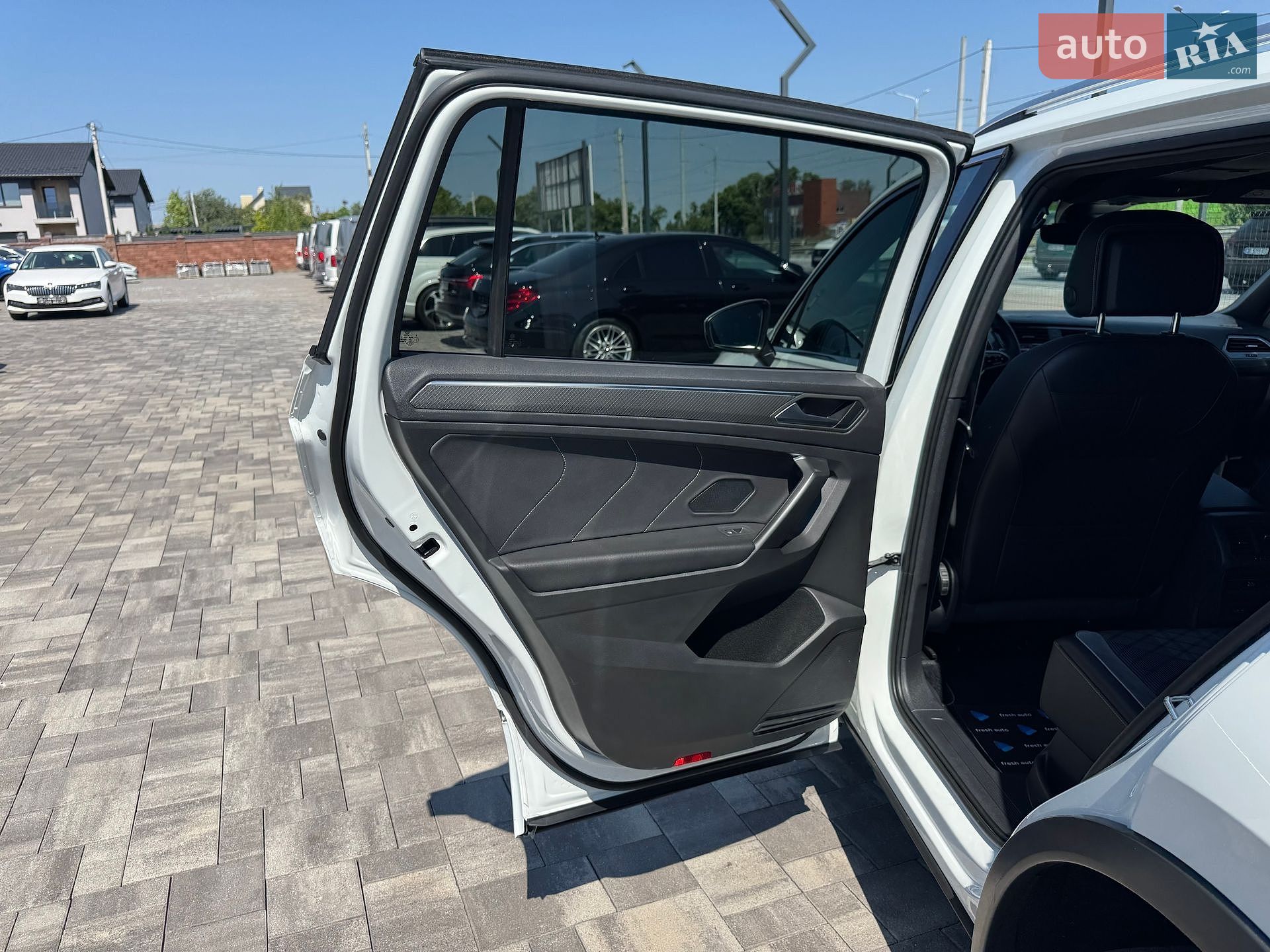 Volkswagen Tiguan Allspace 2022 VIN WVGZZZ5NZNM072966 фото оголошення 28 з 40