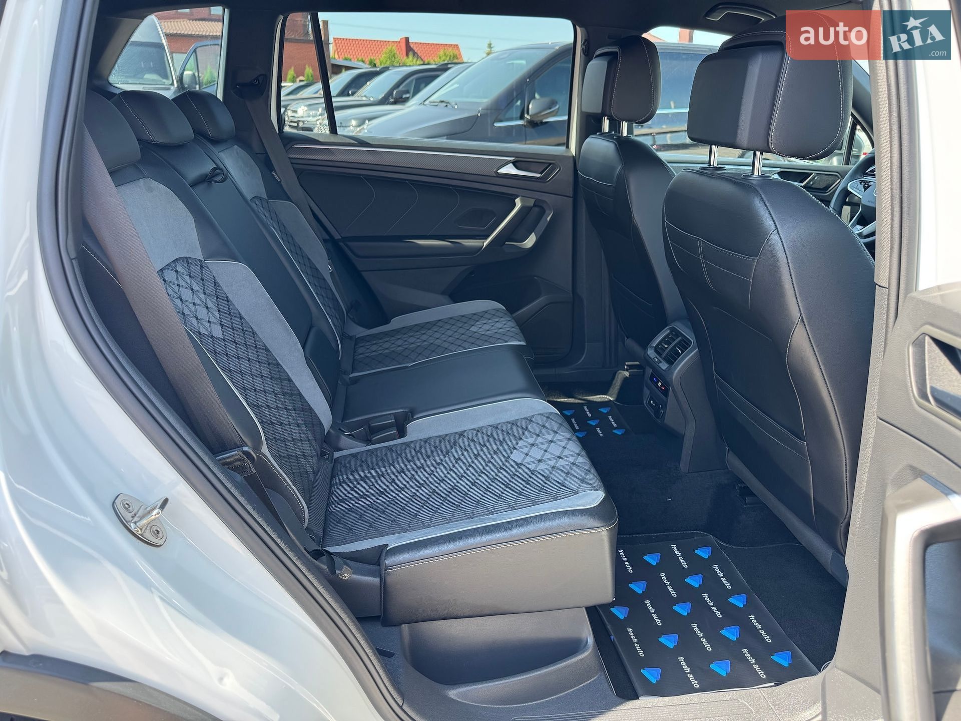 Volkswagen Tiguan Allspace 2022 VIN WVGZZZ5NZNM072966 фото оголошення 34 з 40