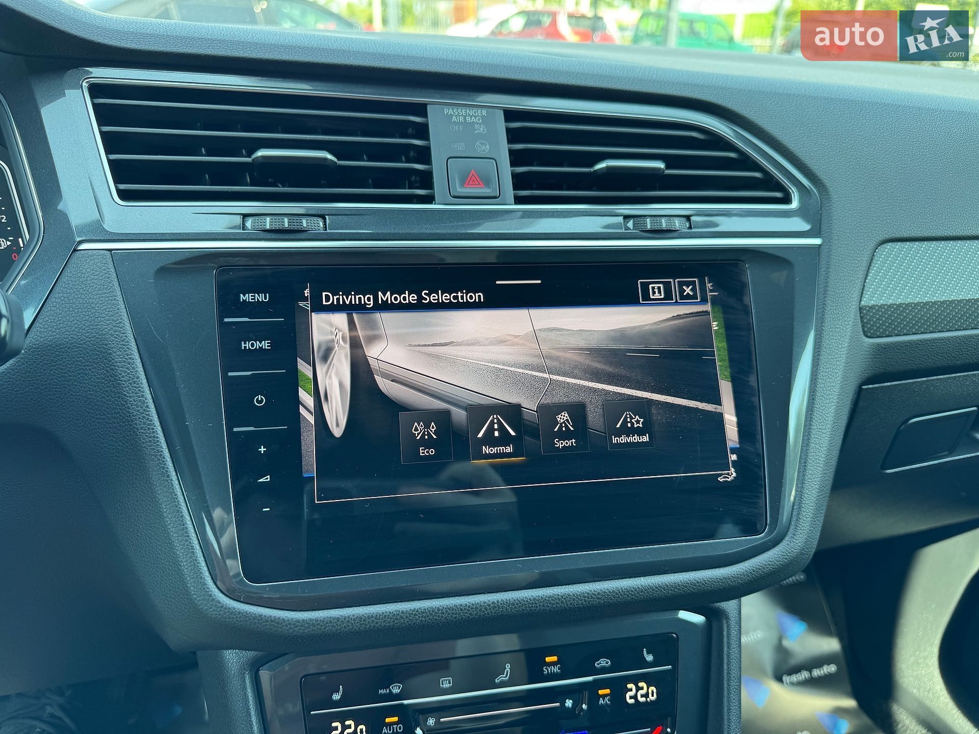 Volkswagen Tiguan Allspace 2022 VIN WVGZZZ5NZNM072966 фото оголошення 22 з 40