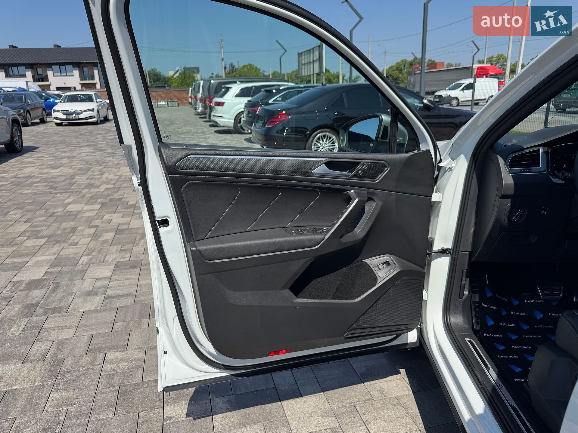 Volkswagen Tiguan Allspace 2022 VIN WVGZZZ5NZNM072966 фото оголошення 13 з 40