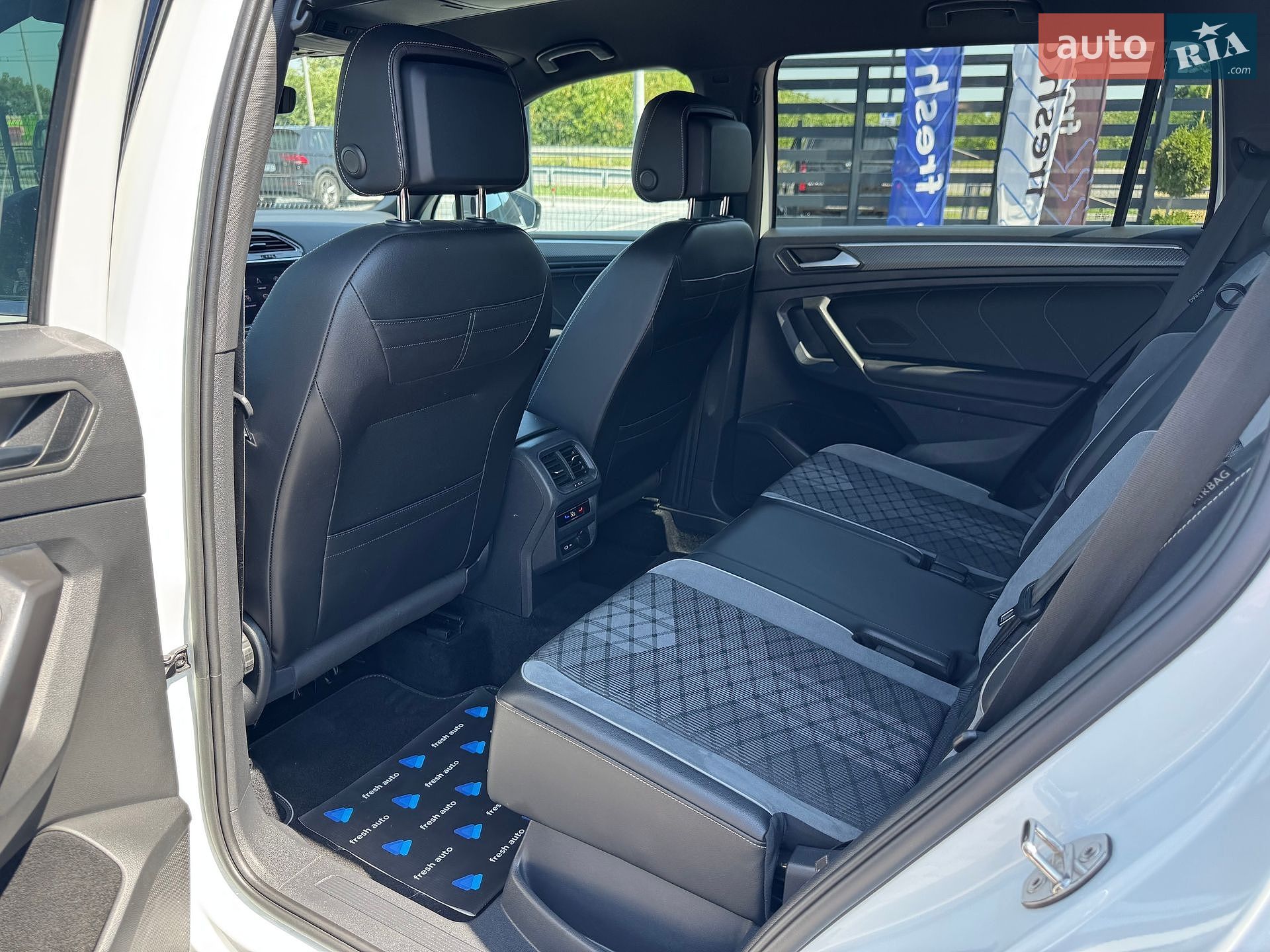 Volkswagen Tiguan Allspace 2022 VIN WVGZZZ5NZNM072966 фото оголошення 29 з 40