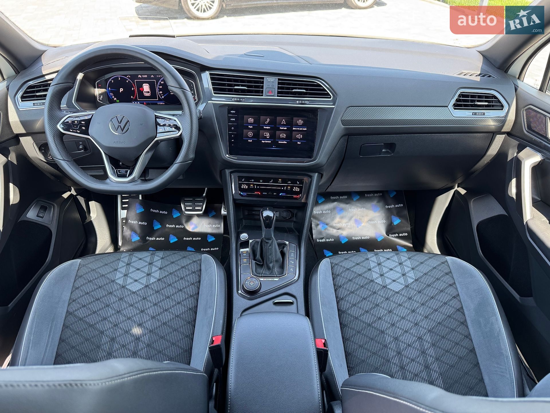 Volkswagen Tiguan Allspace 2022 VIN WVGZZZ5NZNM072966 фото оголошення 4 з 40