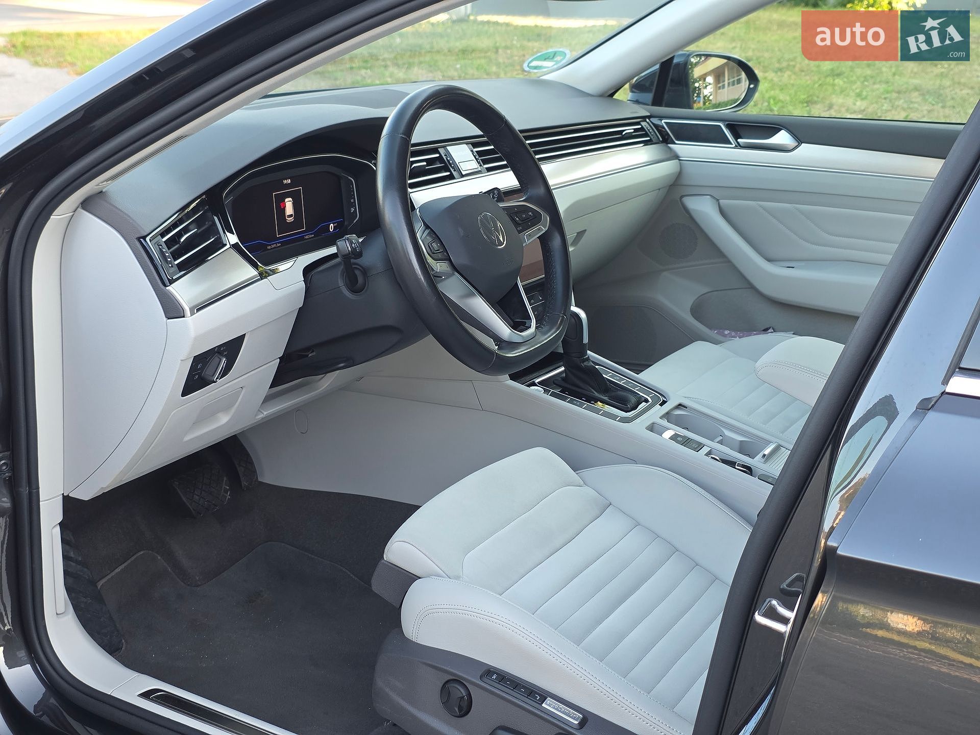 Volkswagen Passat 2022 VIN WVWZZZ3CZNE037498 фото оголошення 19 з 29