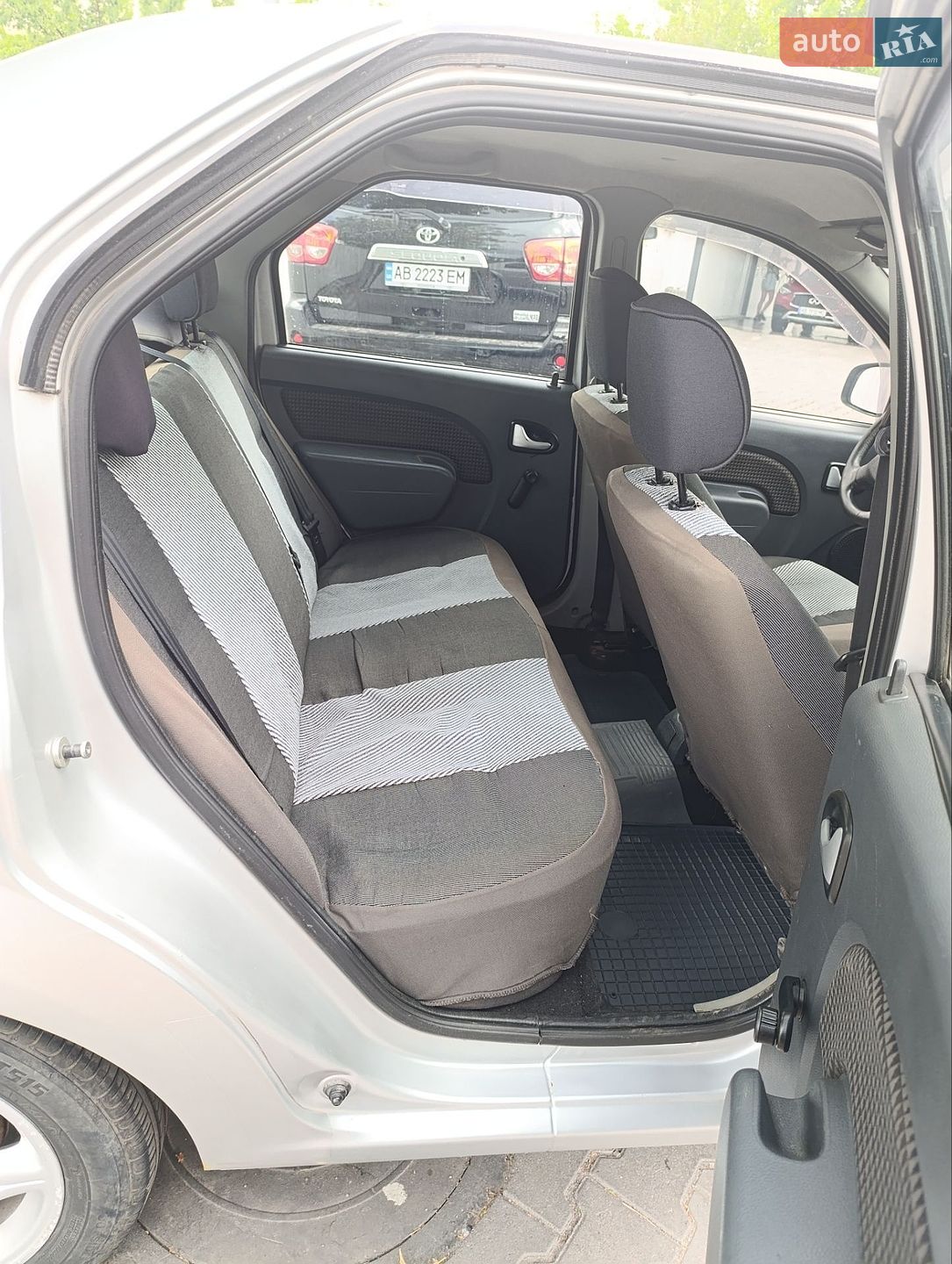 Dacia Logan 2007 VIN UU1LSDAHH38807298 фото оголошення 12 з 18