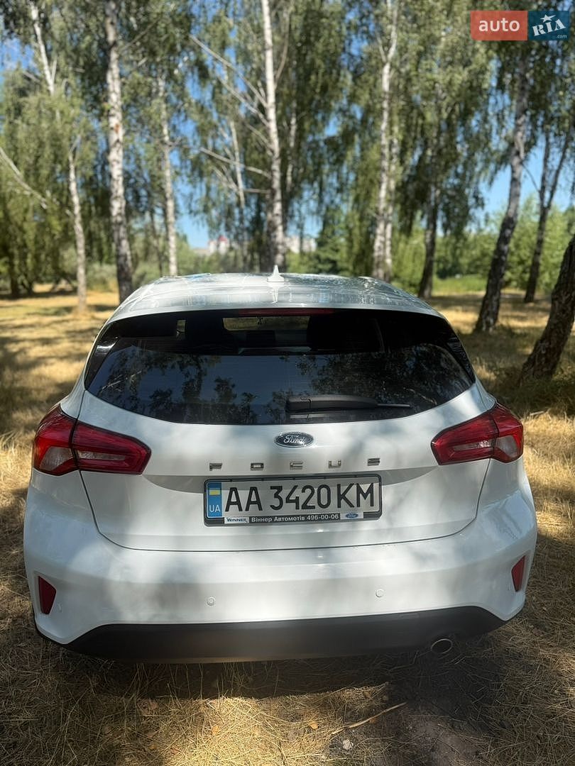 Ford Focus 2019 VIN WF0NXXGCHNKP88603 фото оголошення 8 з 35