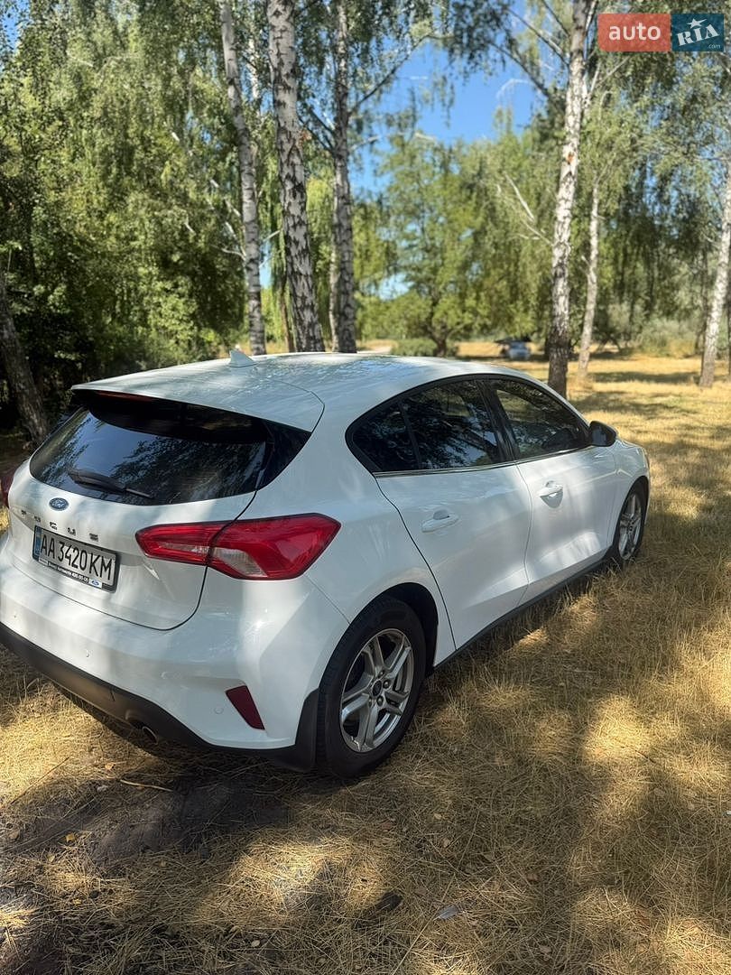 Ford Focus 2019 VIN WF0NXXGCHNKP88603 фото оголошення 5 з 35