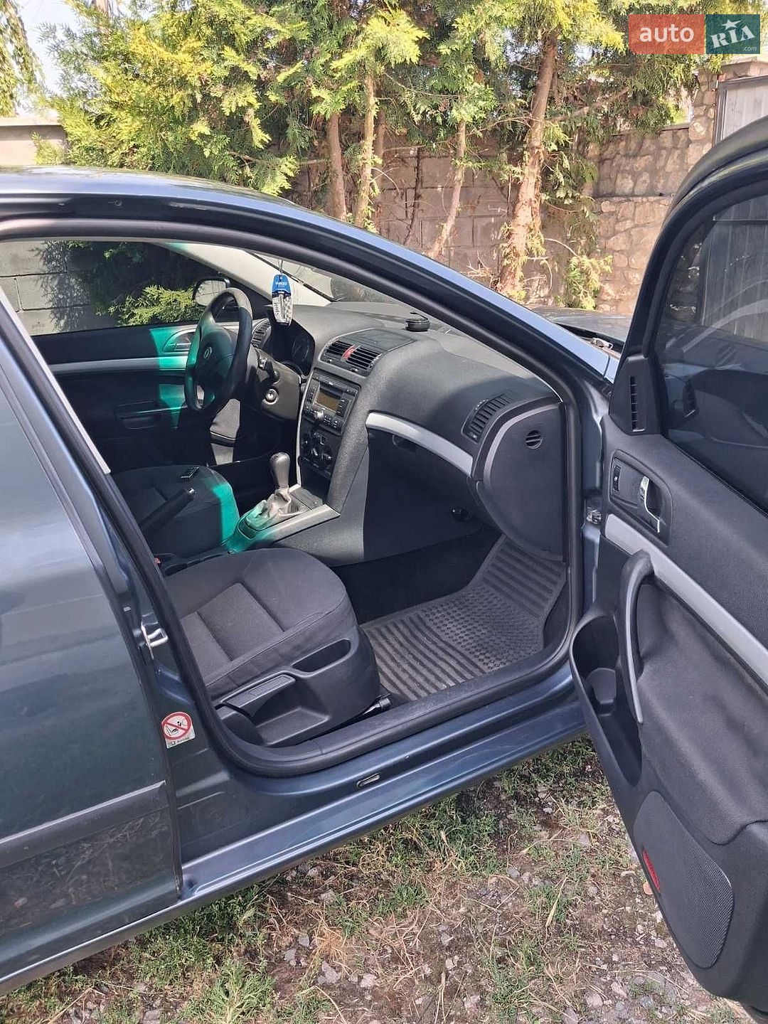 Skoda Octavia 2004 VIN TMBCA61Z452031418 фото оголошення 7 з 13