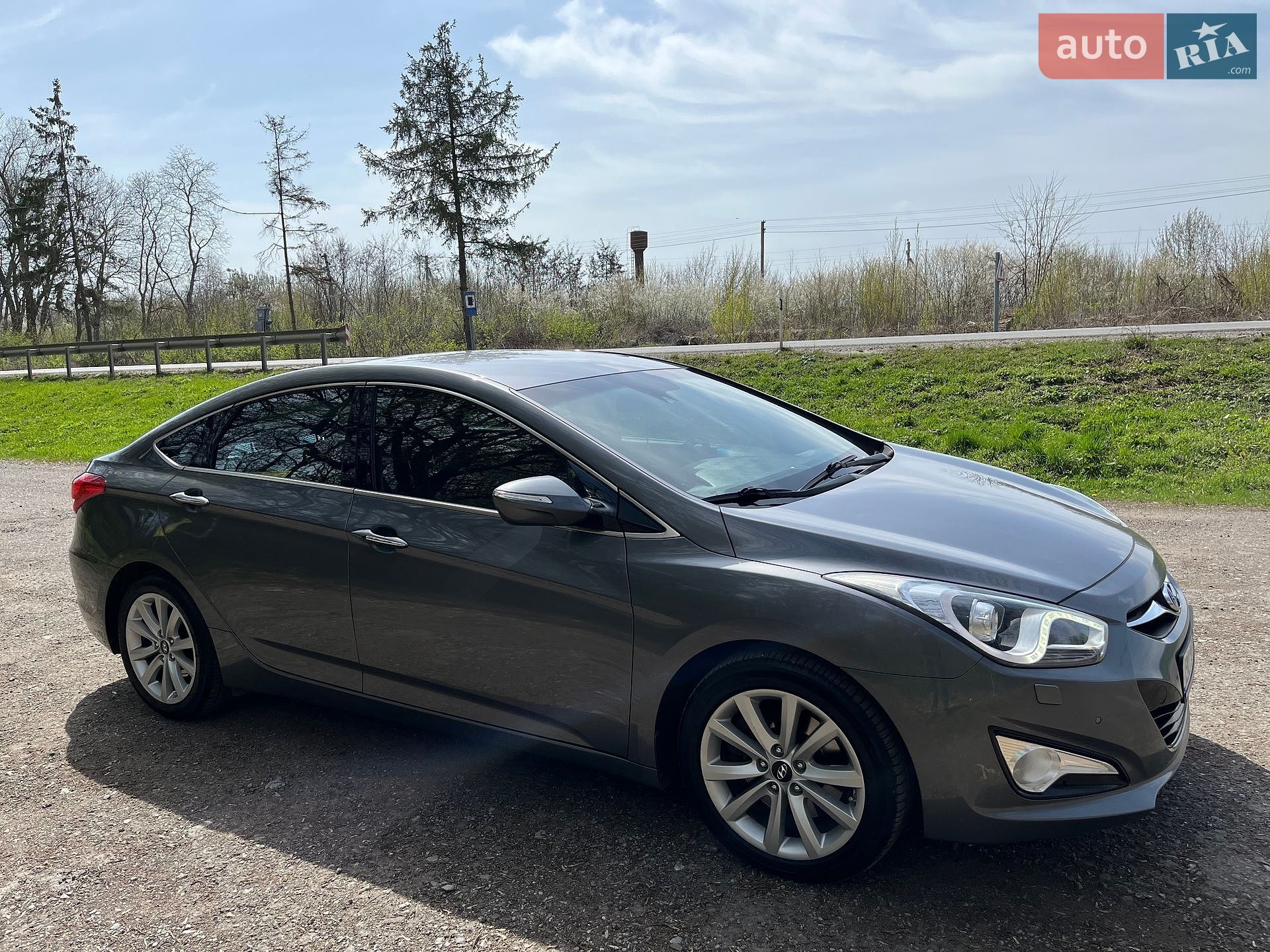 Hyundai i40 2012 VIN KMHLC41UBCU003311 фото оголошення 2 з 10