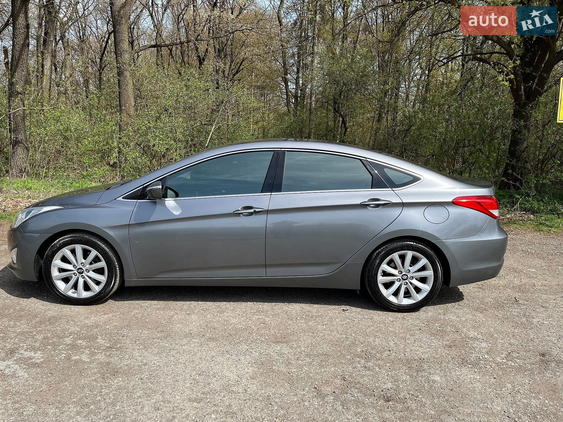 Hyundai i40 2012 VIN KMHLC41UBCU003311 фото оголошення 4 з 10