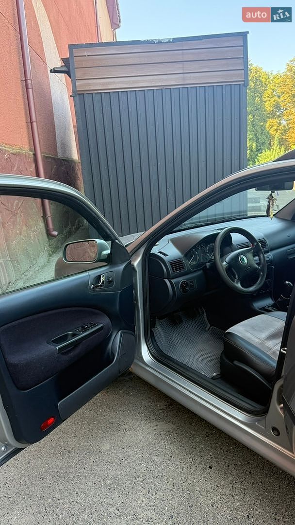 Skoda Octavia 2006 VIN TMBJK41U07B008850 фото оголошення 12 з 21