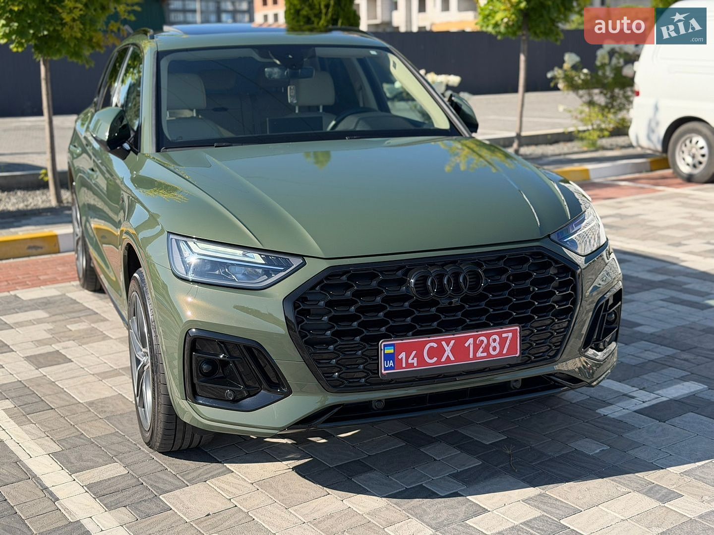 Audi Q5 2023 VIN WA1ABAFY9P2050874 фото оголошення 10 з 52