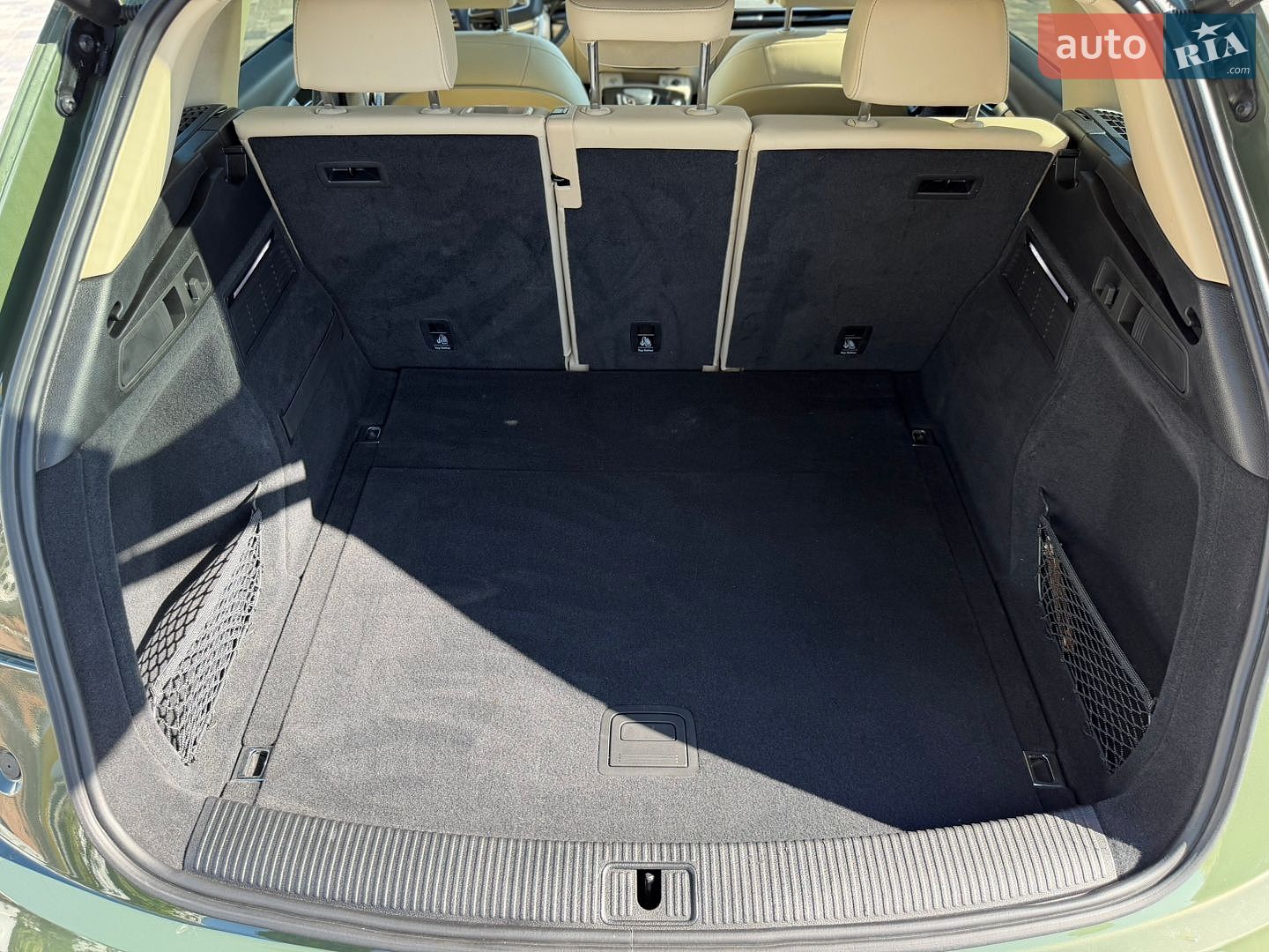 Audi Q5 2023 VIN WA1ABAFY9P2050874 фото оголошення 47 з 52