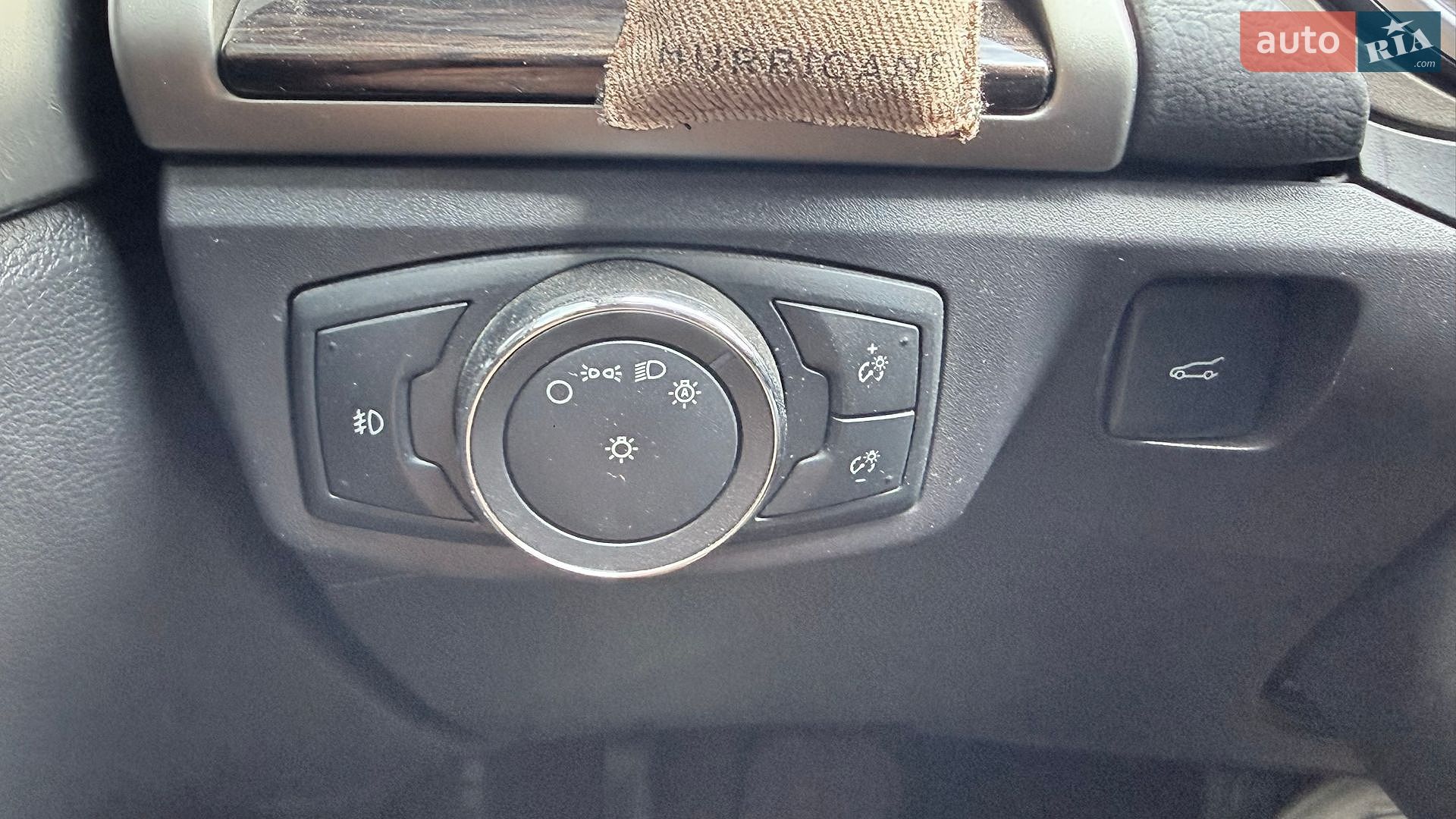 Ford Fusion 2016 VIN 3FA6P0HD9GR272141 фото оголошення 28 з 30