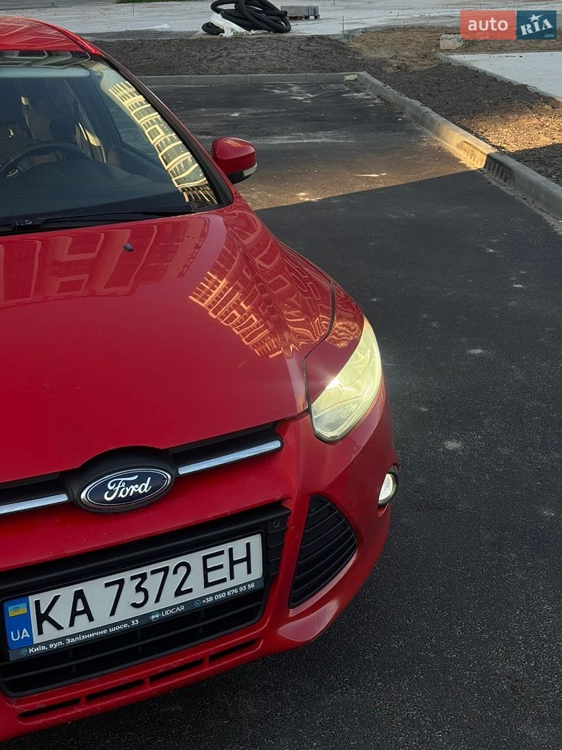 Ford Focus 2013 VIN WF0LXXGCBLDM25264 фото оголошення 4 з 15