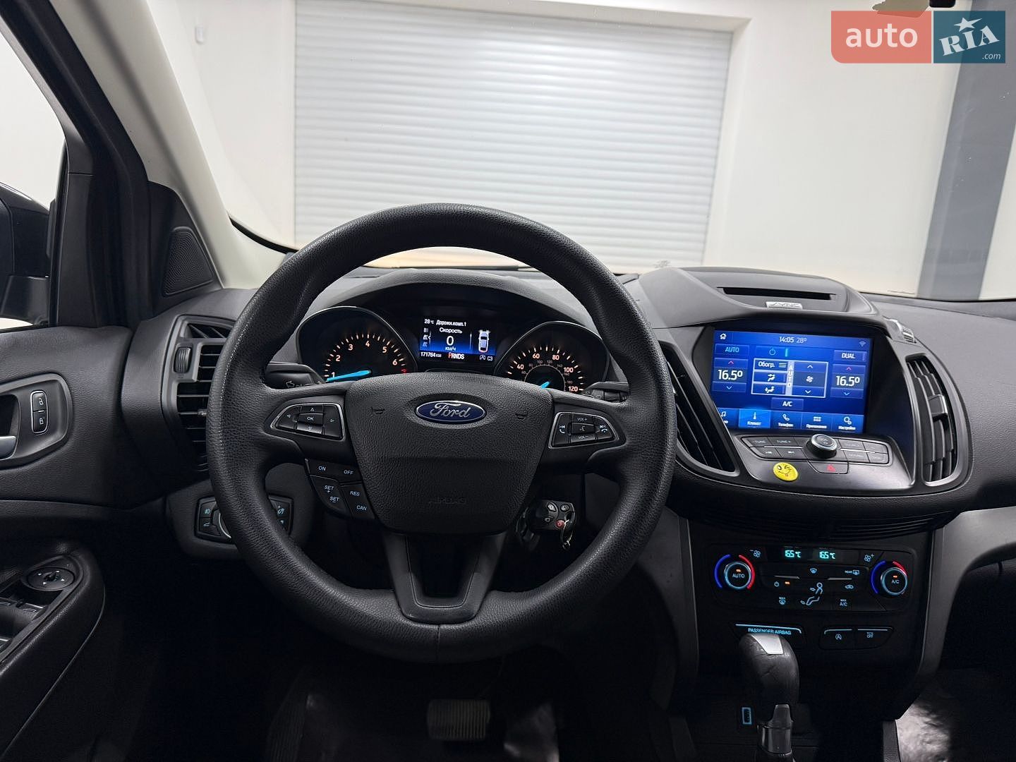 Ford Escape 2016 VIN 1FMCU0GD5HUA60012 фото оголошення 10 з 25