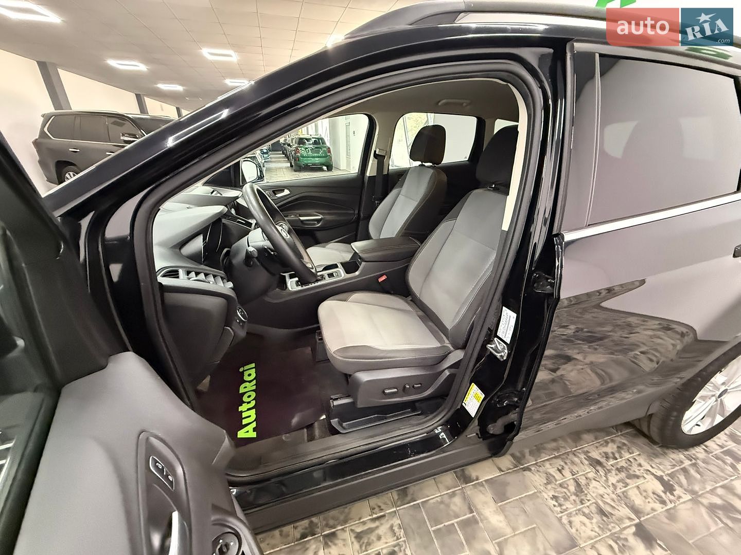 Ford Escape 2016 VIN 1FMCU0GD5HUA60012 фото оголошення 11 з 25