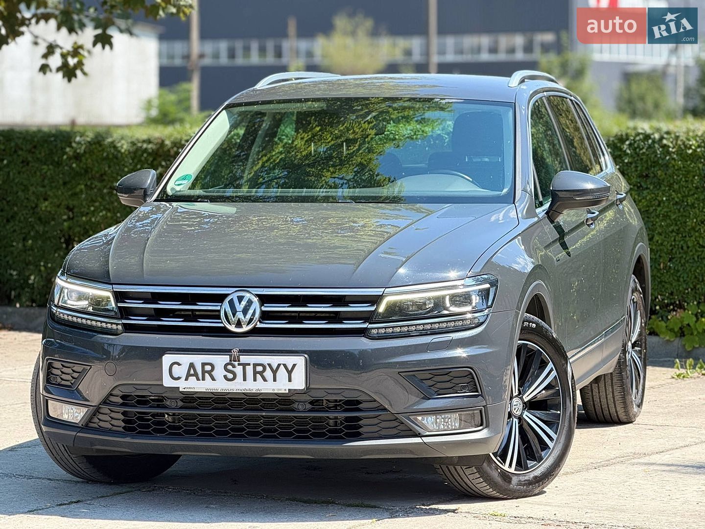 Volkswagen Tiguan 2019 VIN WVGZZZ5NZKW358332 фото оголошення 12 з 54