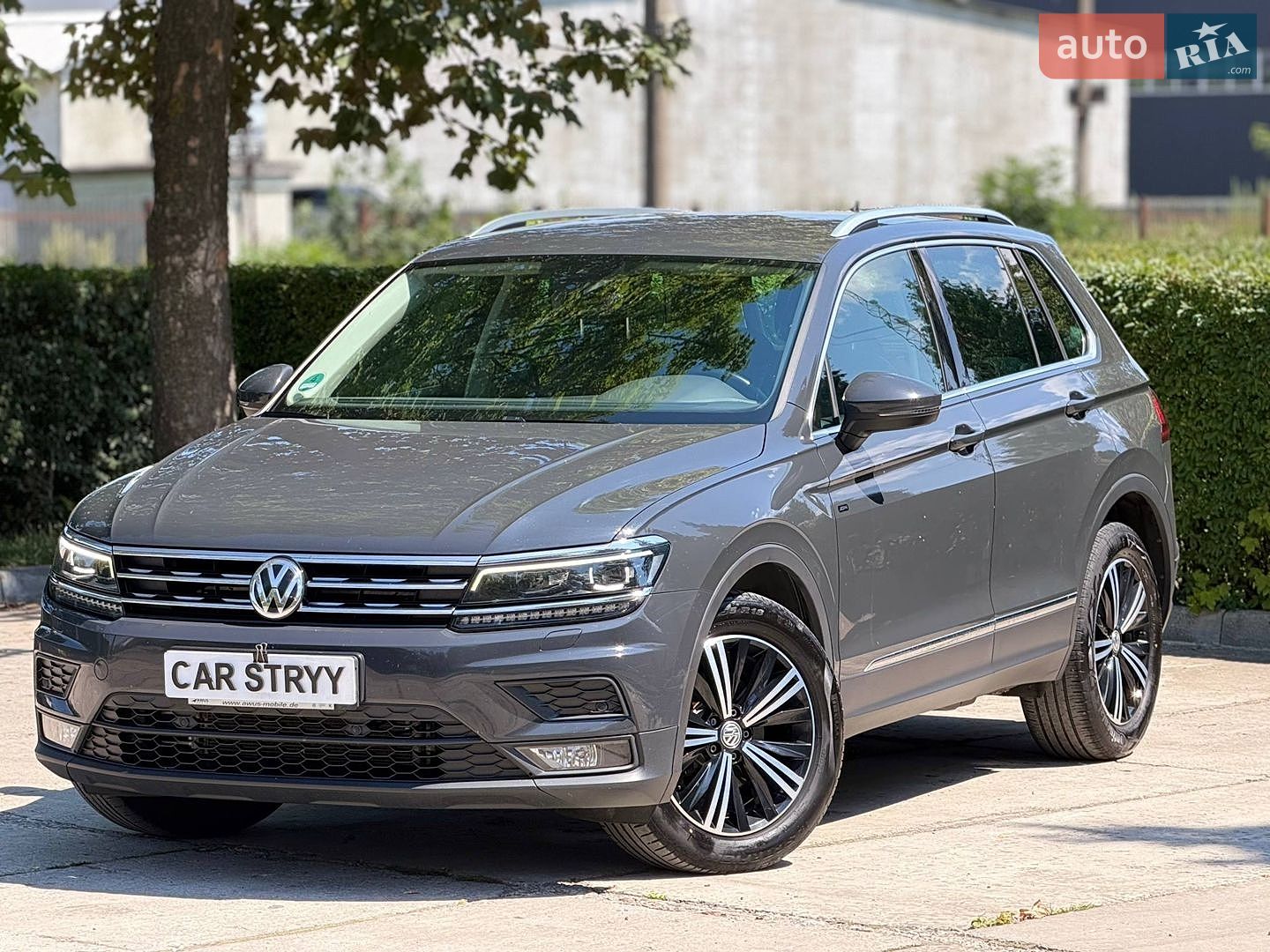 Volkswagen Tiguan 2019 VIN WVGZZZ5NZKW358332 фото оголошення 11 з 54