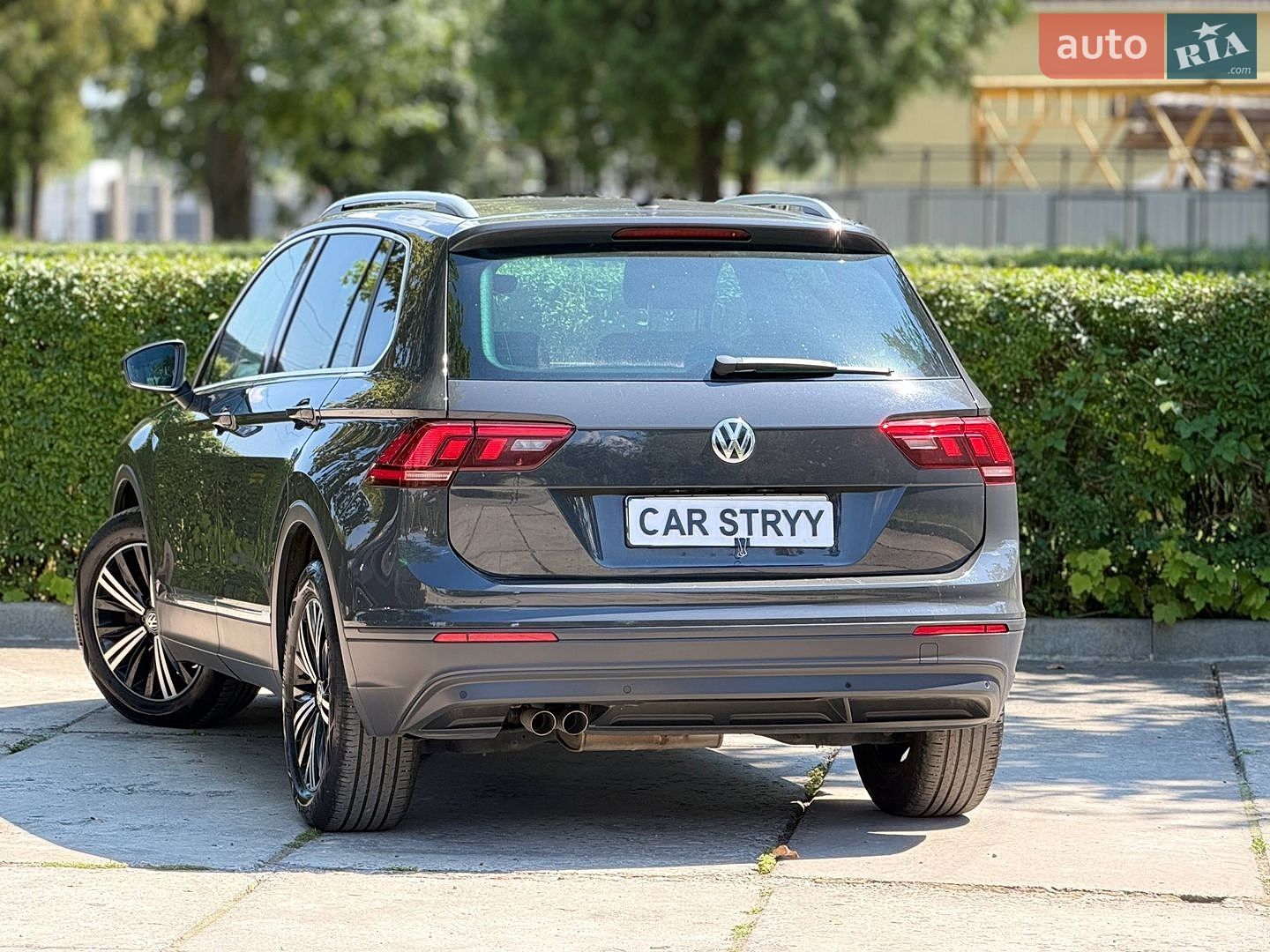 Volkswagen Tiguan 2019 VIN WVGZZZ5NZKW358332 фото оголошення 17 з 54