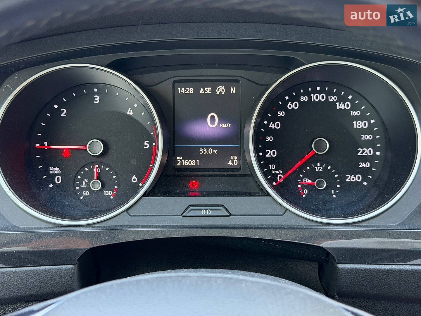 Volkswagen Tiguan 2019 VIN WVGZZZ5NZKW358332 фото оголошення 47 з 54