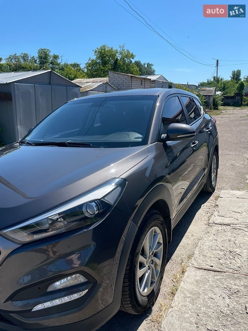 Hyundai Tucson 2016 VIN TMAJ381ADGJ149019 фото оголошення 3 з 15