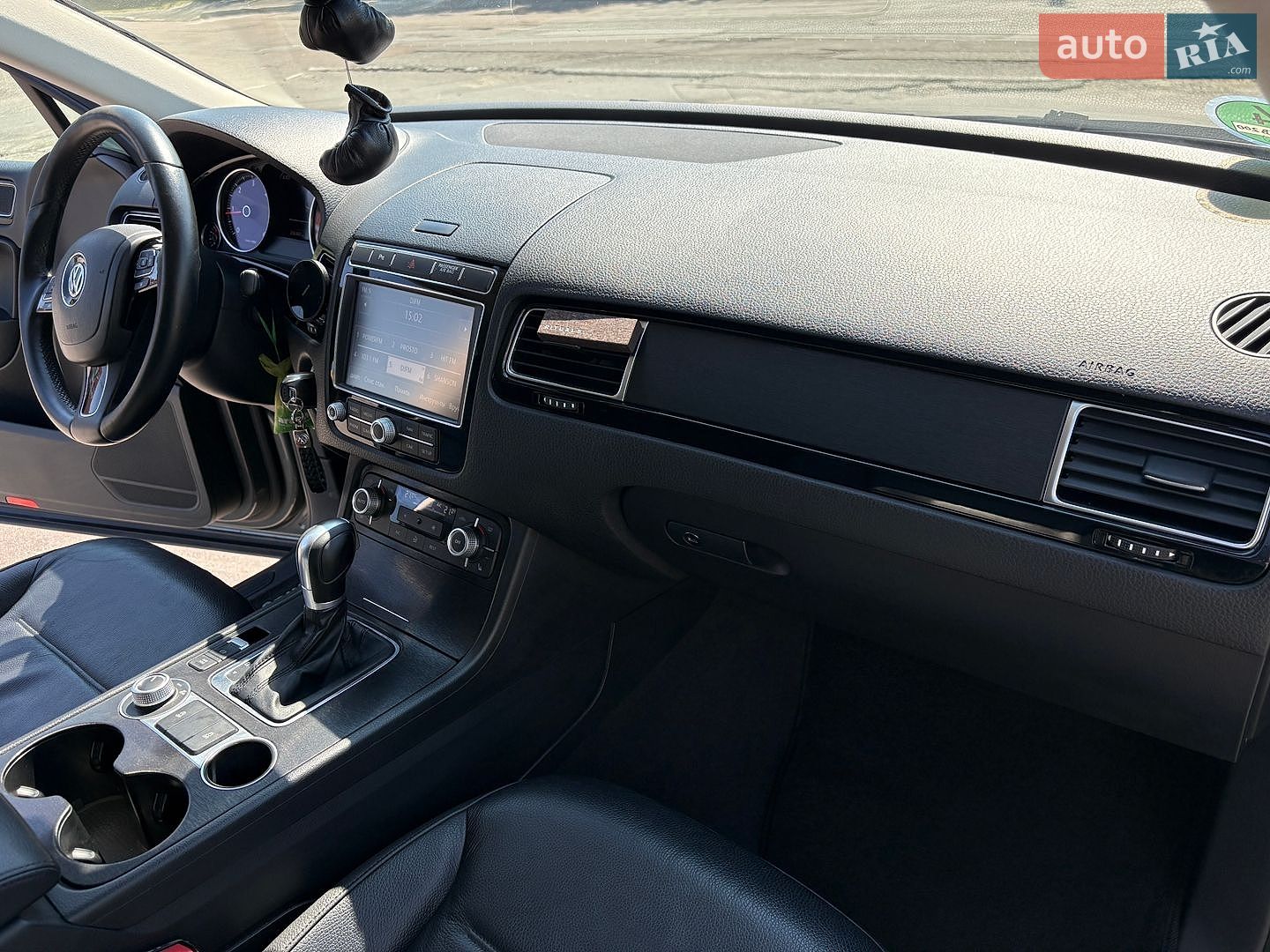 Volkswagen Touareg 2015 VIN WVGZZZ7PZFD017147 фото оголошення 10 з 18