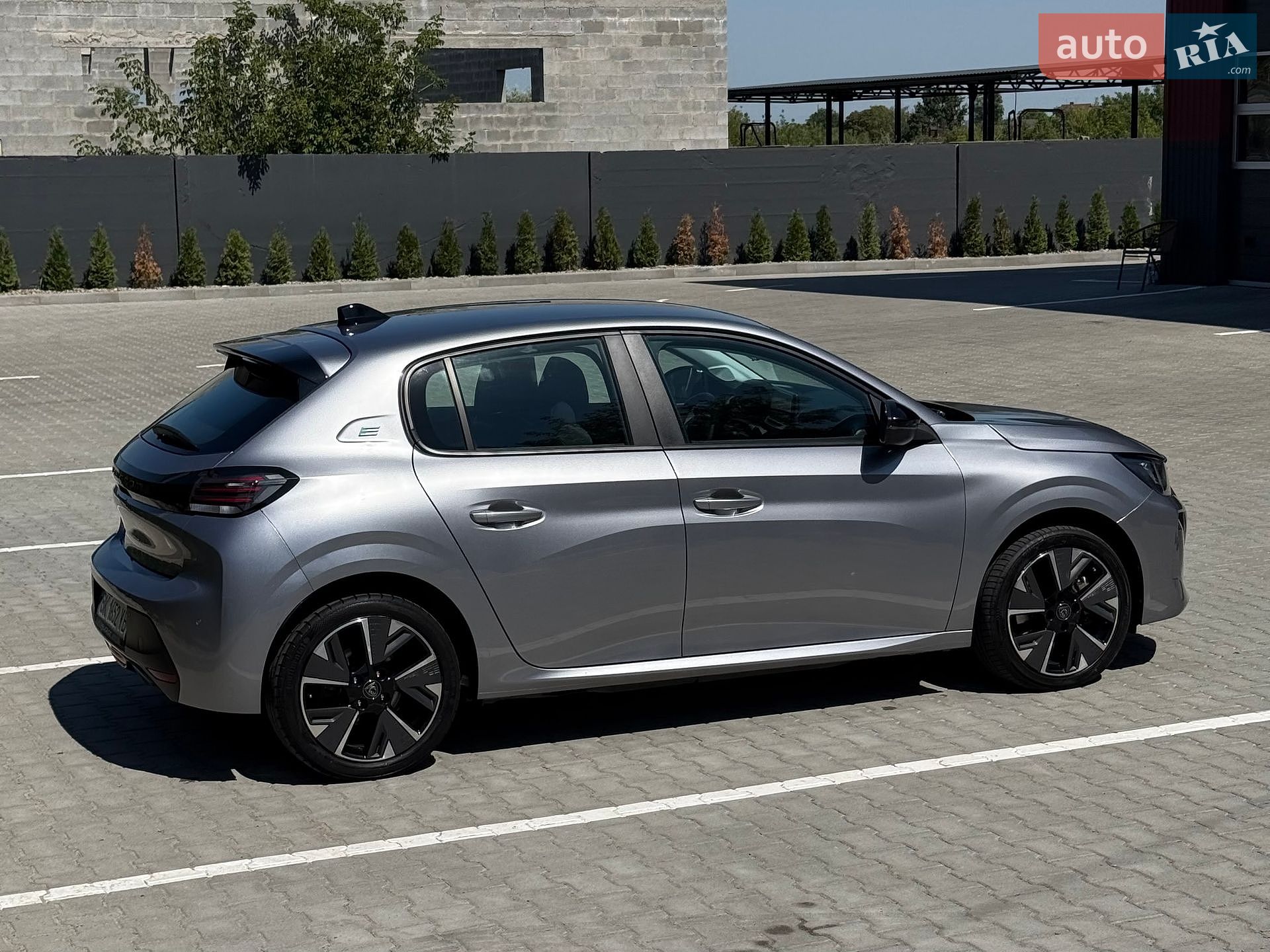 Peugeot e-208 2024 VIN VR3UHZKX0R4097150 фото оголошення 5 з 44
