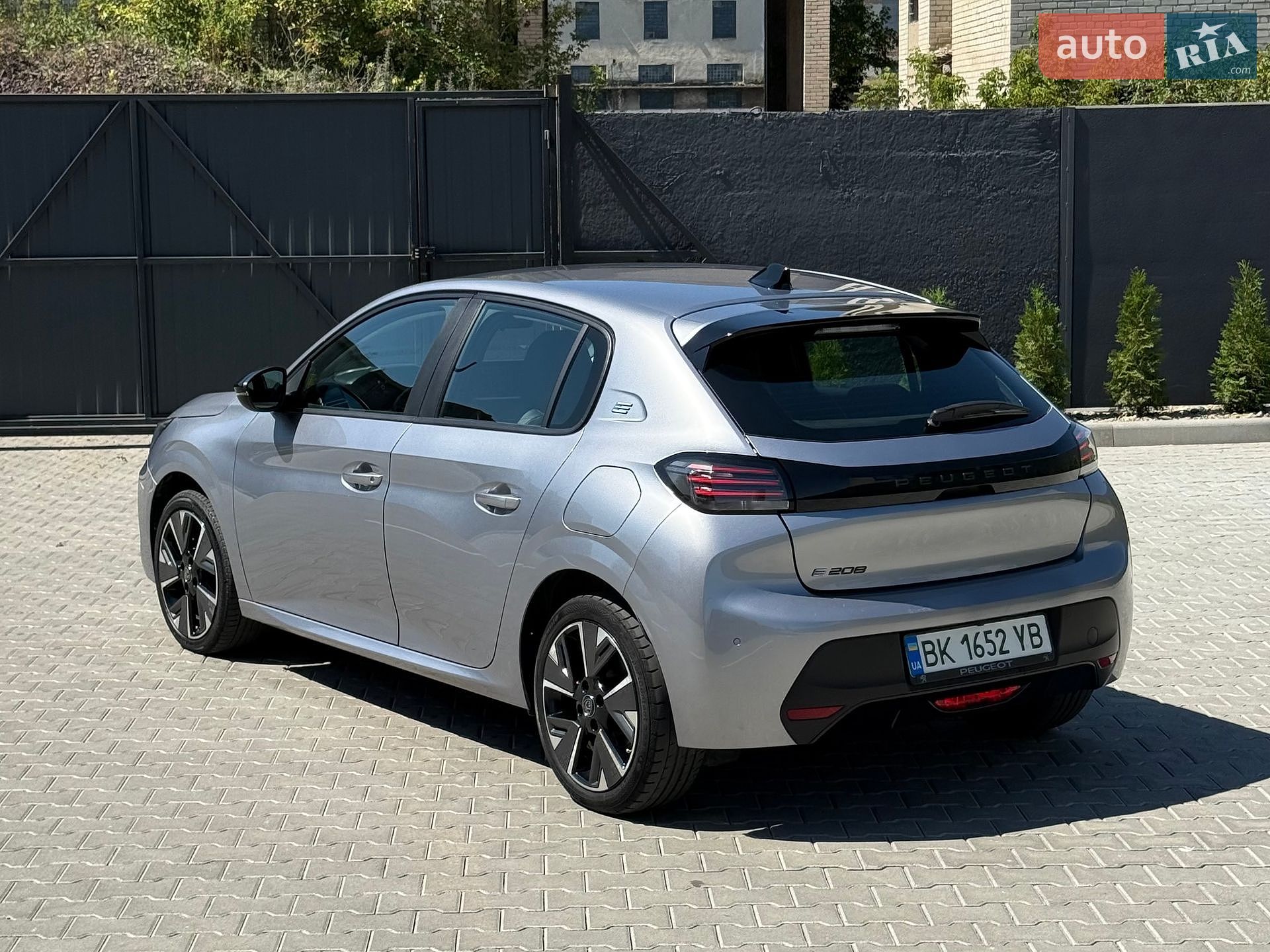 Peugeot e-208 2024 VIN VR3UHZKX0R4097150 фото оголошення 15 з 44