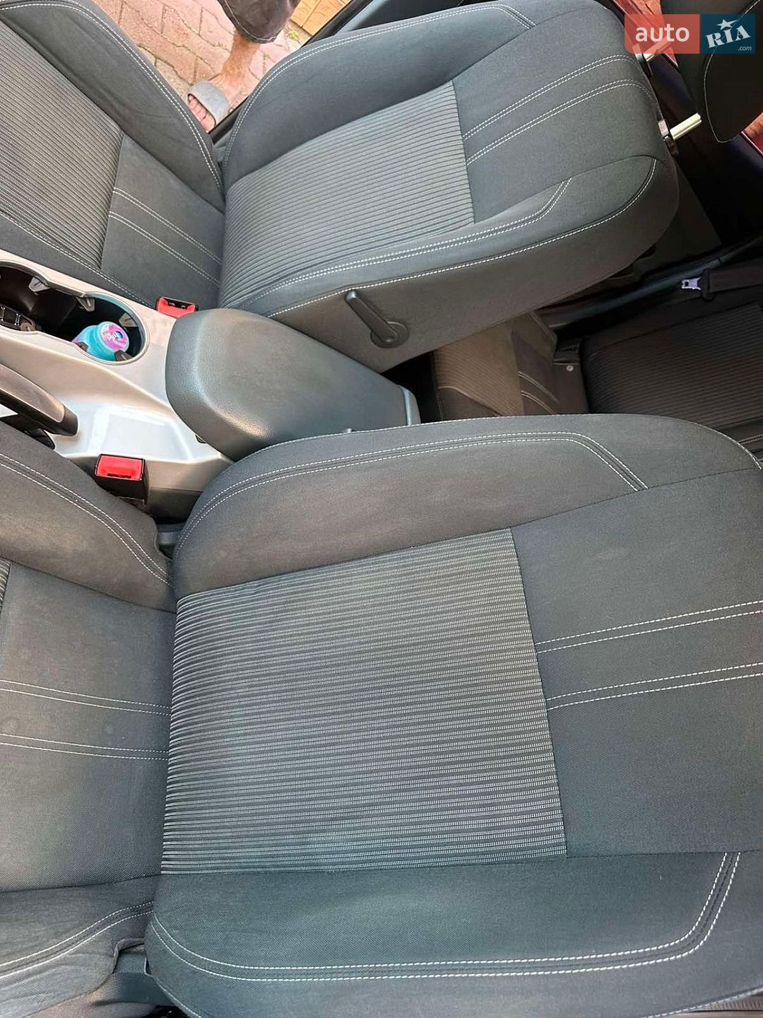 Ford C-Max 2011 VIN WF0JXXWPBJBS26647 фото оголошення 27 з 59