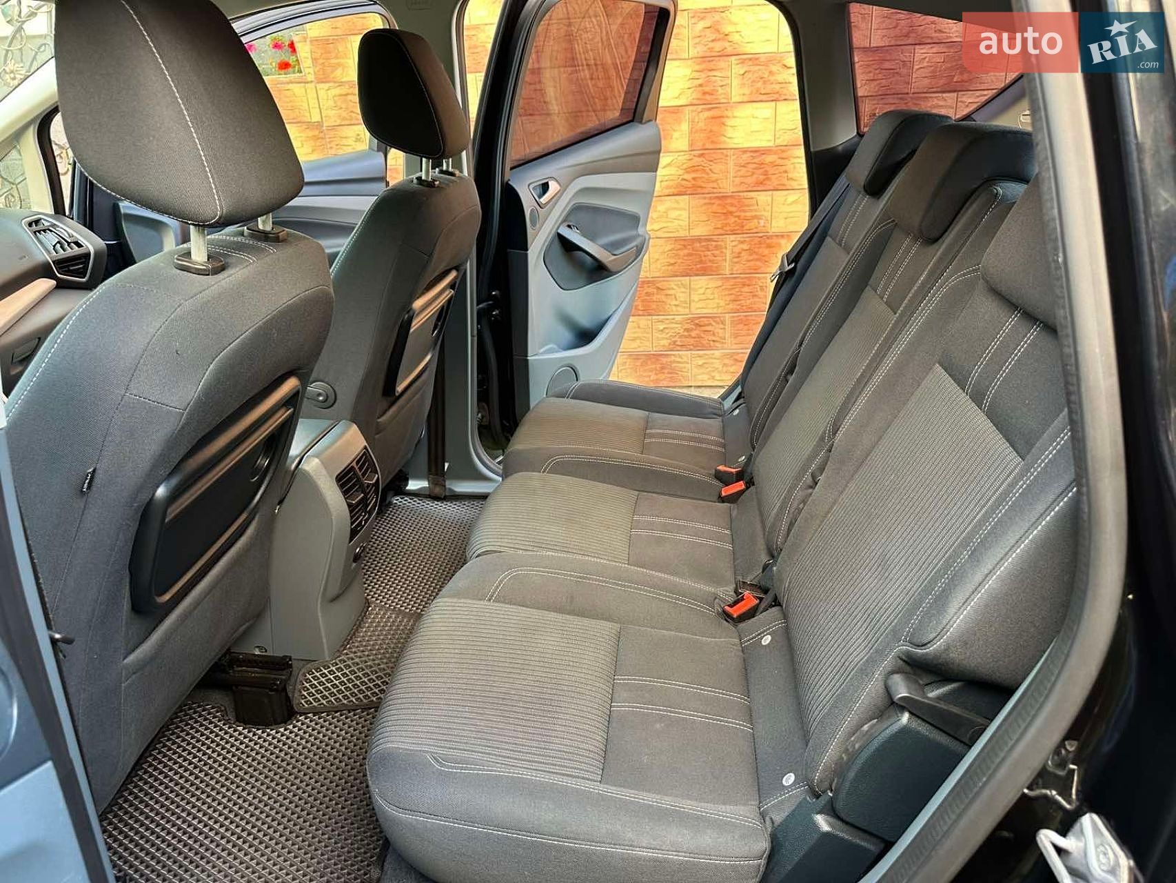 Ford C-Max 2011 VIN WF0JXXWPBJBS26647 фото оголошення 43 з 59