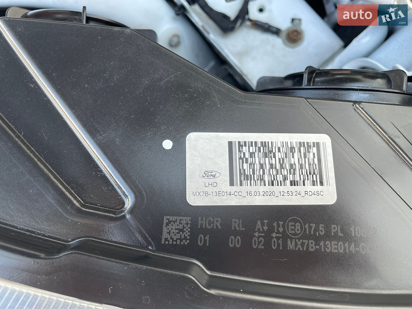 Ford Focus 2020 VIN WF0PXXGCHPLA68164 фото оголошення 8 з 48
