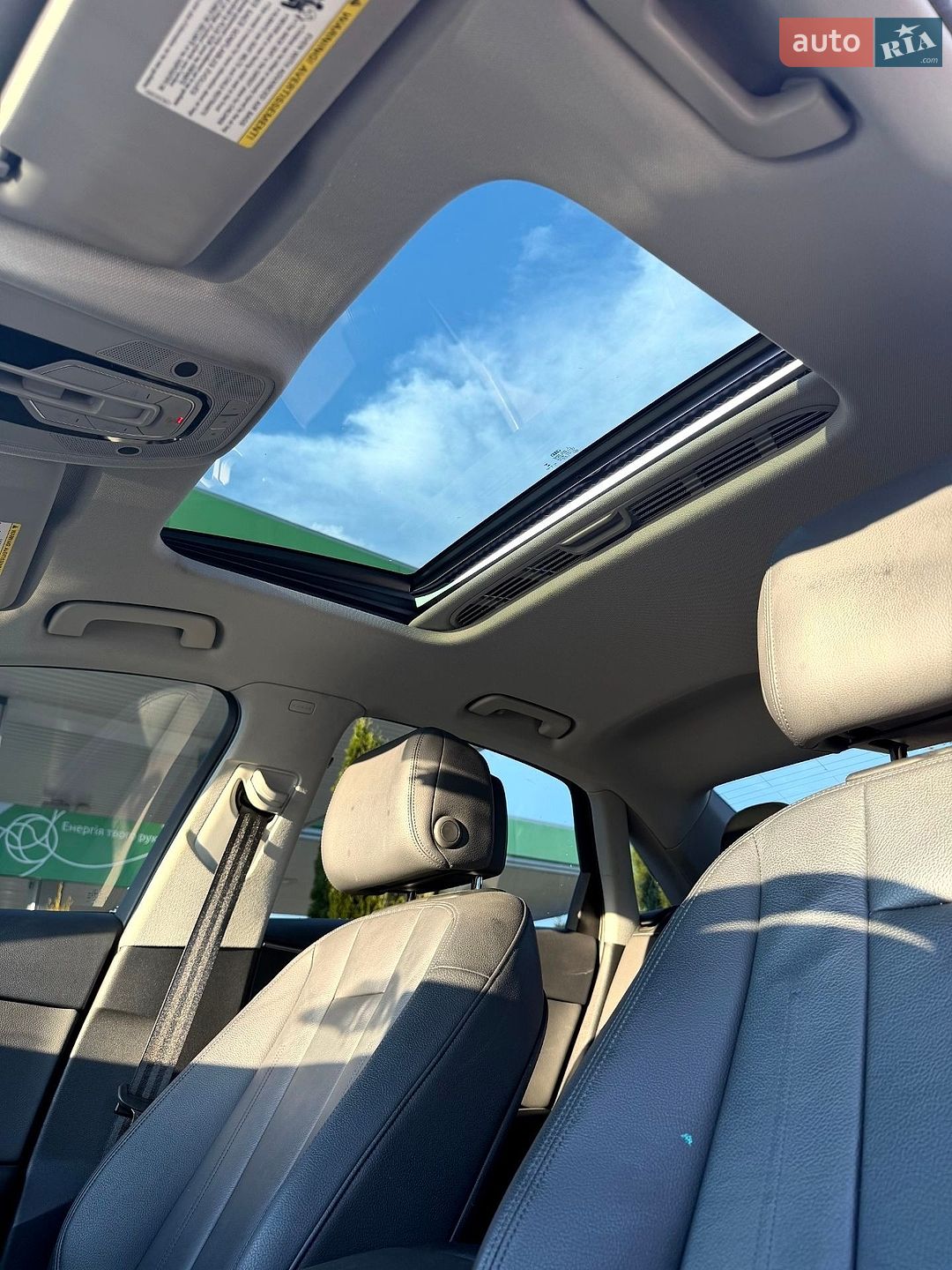 Audi A4 2019 VIN WAUGMAF47KN017044 фото оголошення 5 з 18