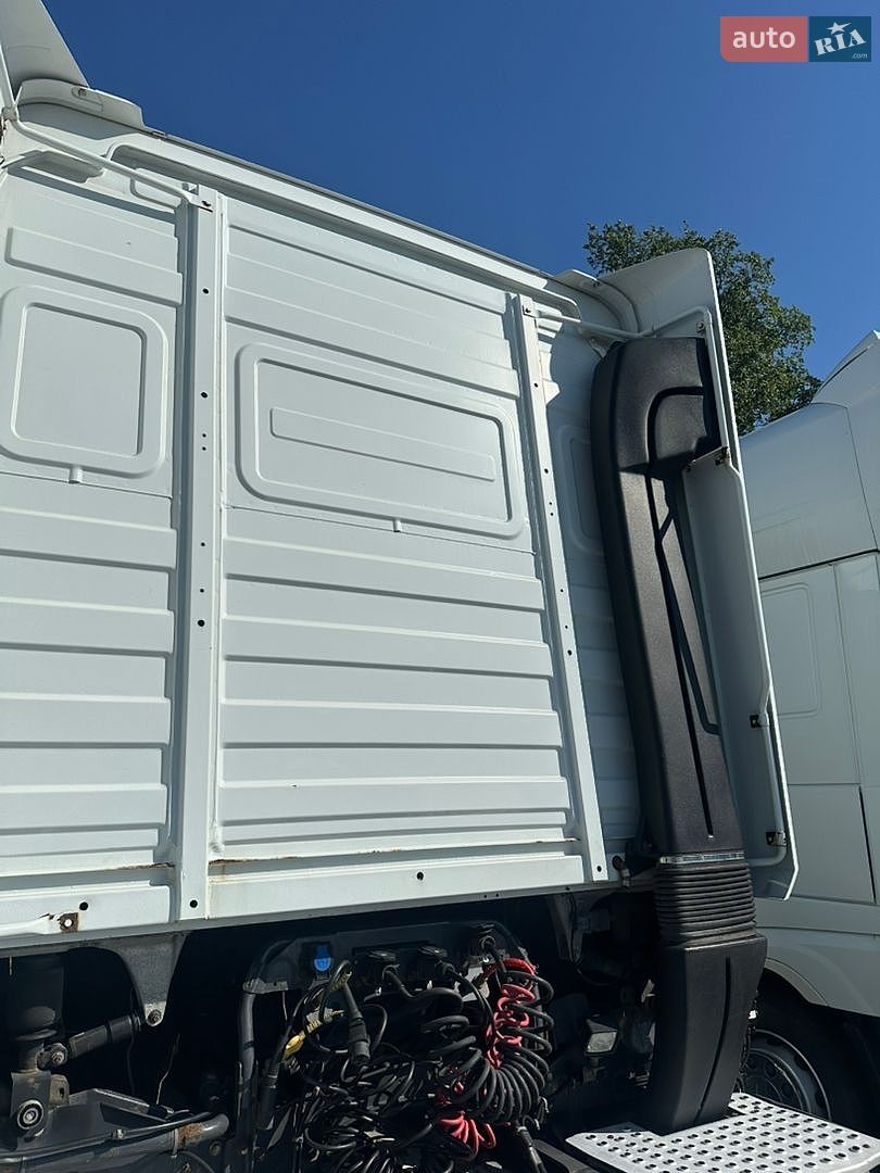 Renault Magnum 2011 VIN VF617GKA000021680 фото оголошення 7 з 16