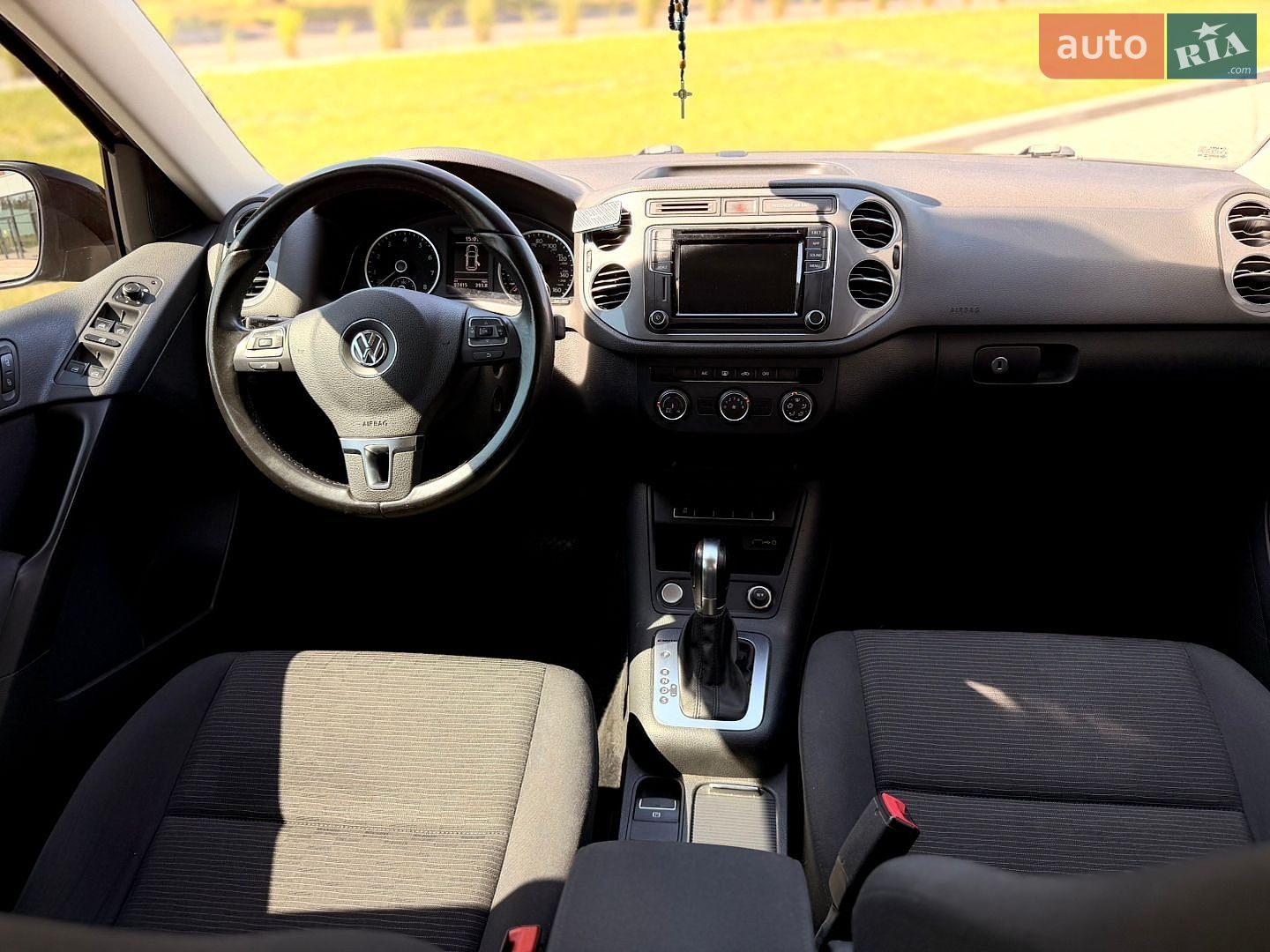Volkswagen Tiguan 2017 VIN WVGBV7AX4HK052886 фото оголошення 11 з 14