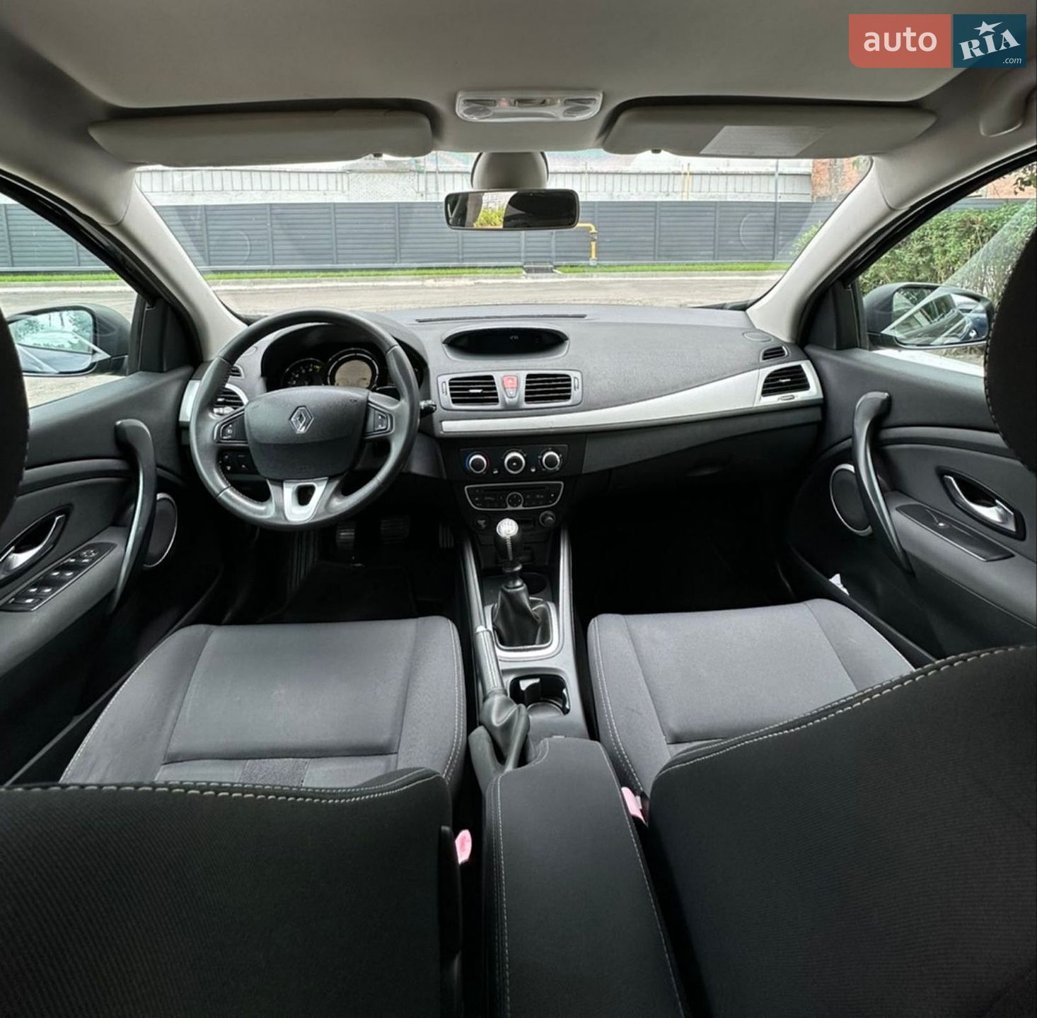 Renault Megane 2011 VIN VF1KZ1Y0645148873 фото оголошення 6 з 10