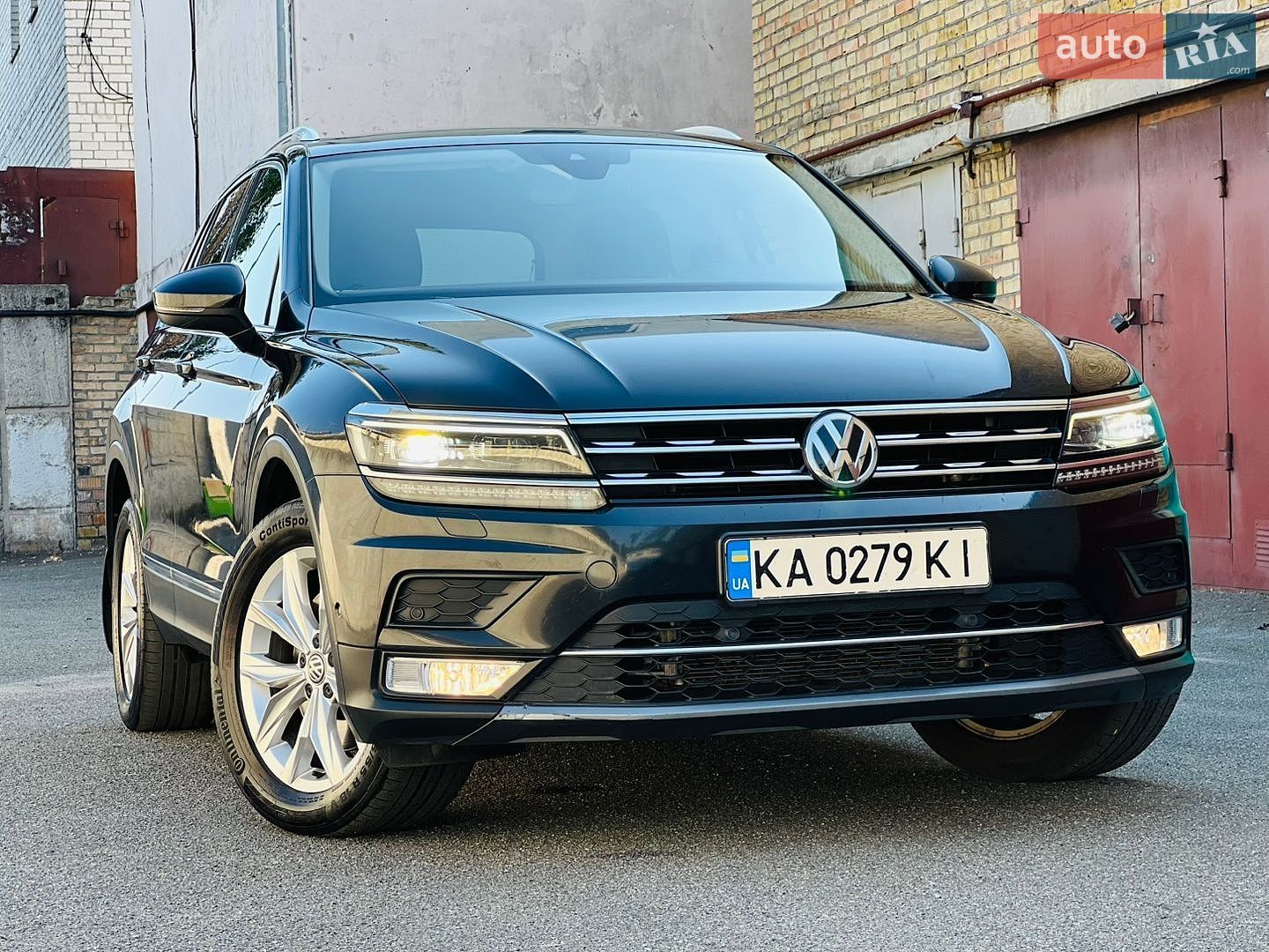 Volkswagen Tiguan 2016 VIN WVGZZZ5NZHW867811 фото оголошення 4 з 66