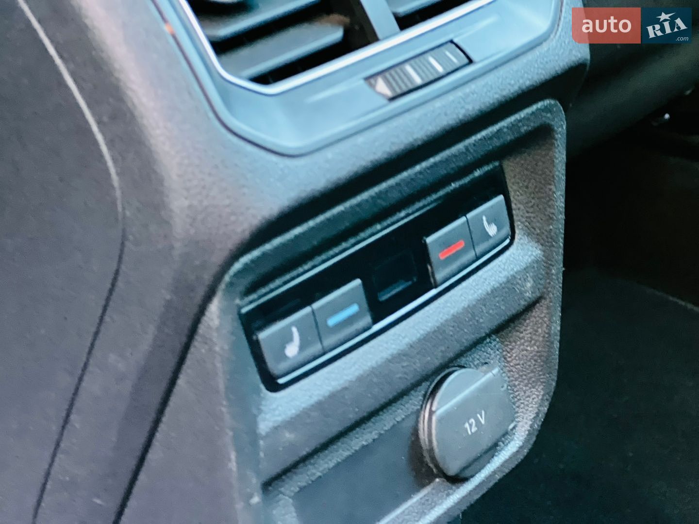 Volkswagen Tiguan 2016 VIN WVGZZZ5NZHW867811 фото оголошення 35 з 66