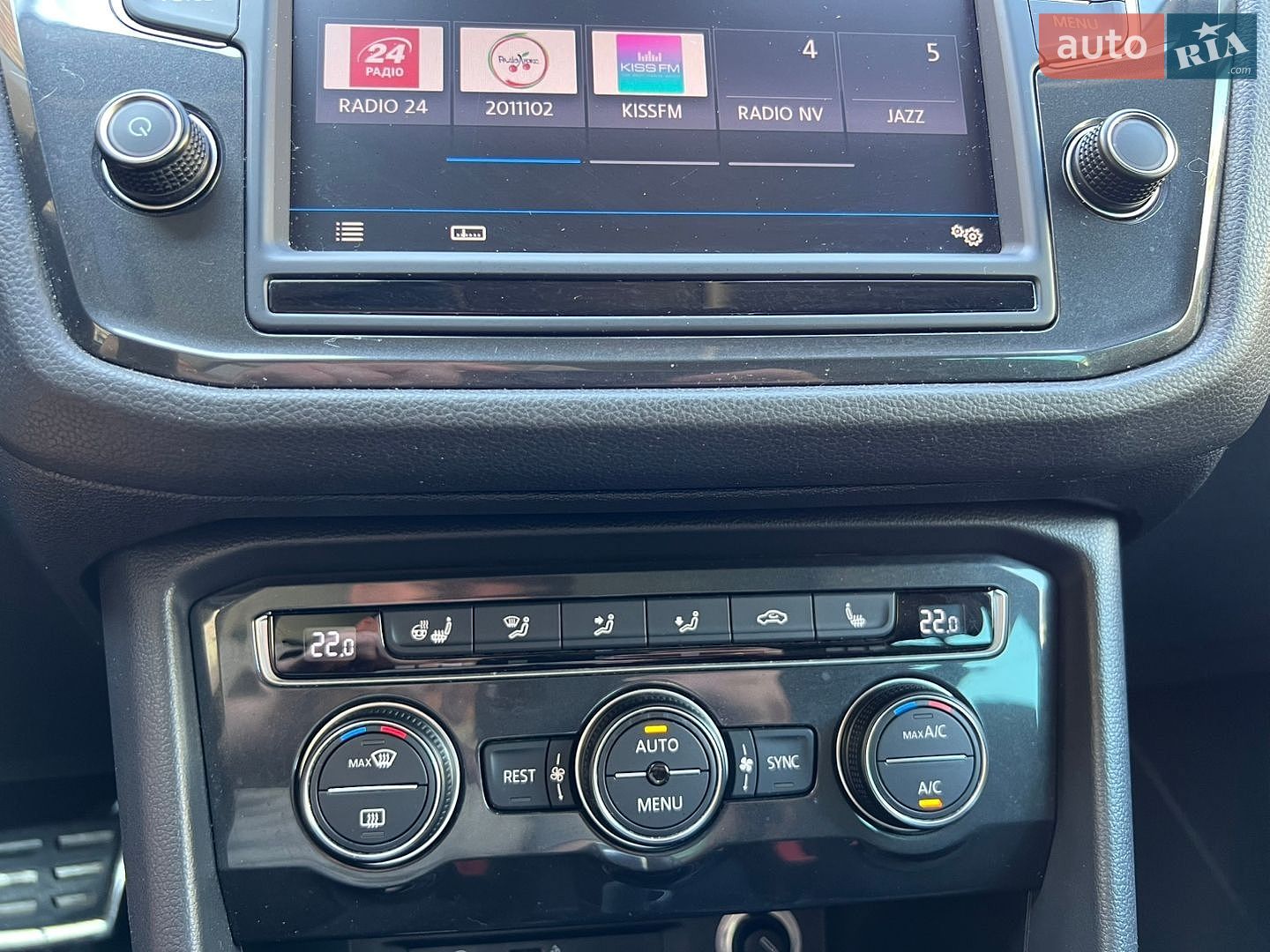 Volkswagen Tiguan 2016 VIN WVGZZZ5NZHW867811 фото оголошення 49 з 66