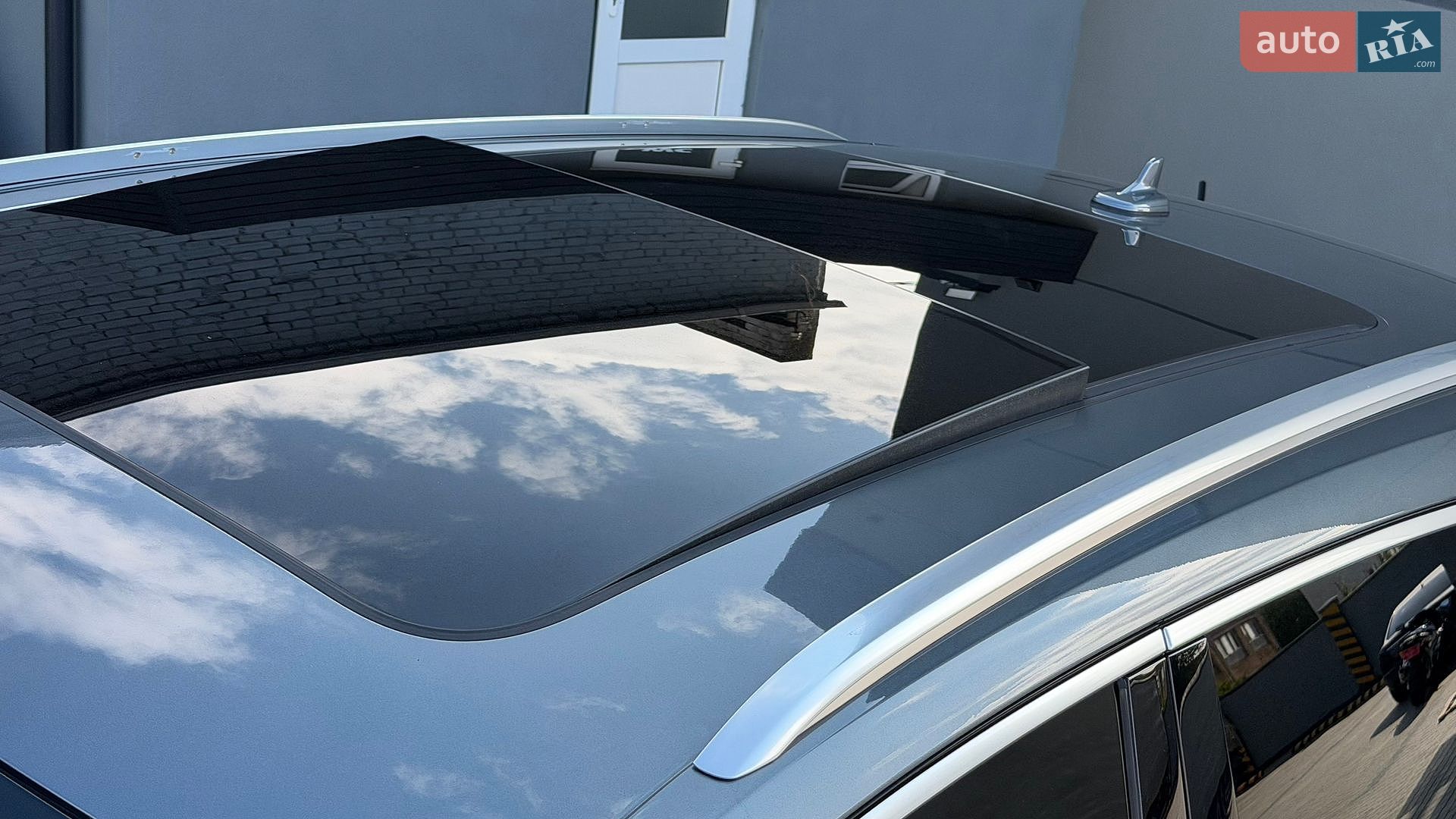 Audi Q5 2020 VIN WAUZZZFY1L2093423 фото оголошення 20 з 55