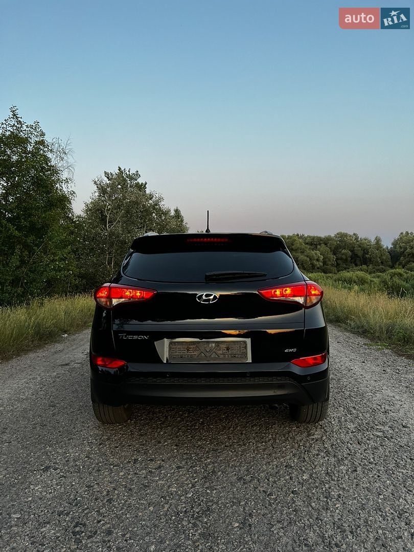 Hyundai Tucson 2016 VIN TMAJ3813DHJ342483 фото оголошення 4 з 25