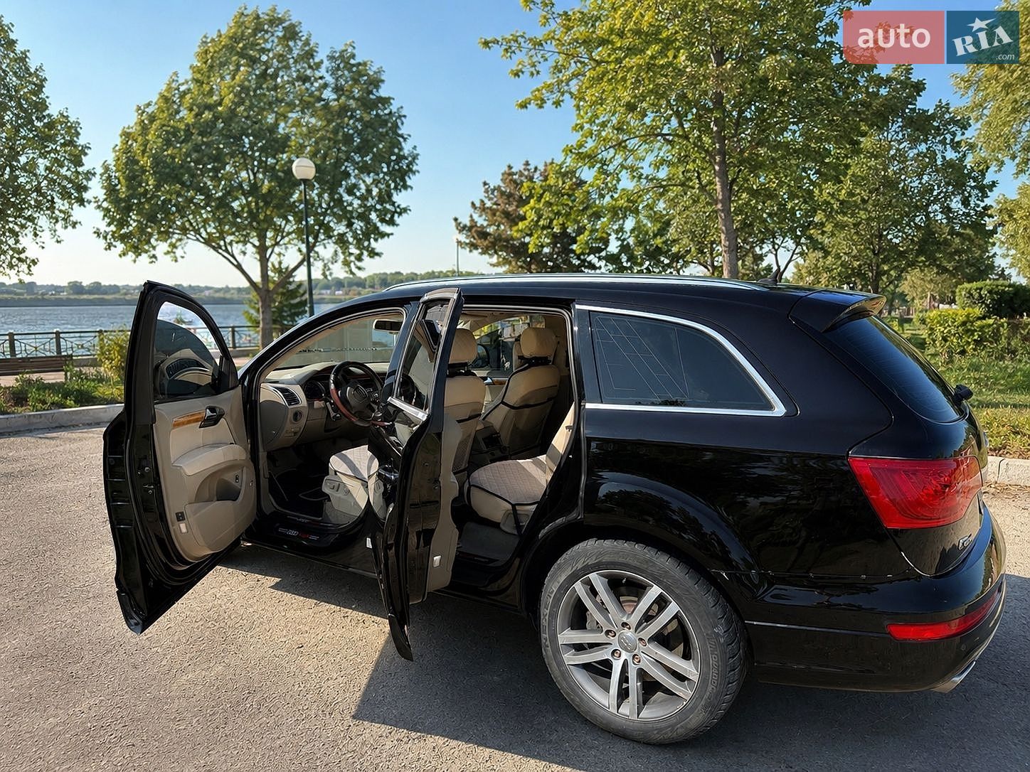 Audi Q7 2007 VIN WAUAV94L67D034295 фото оголошення 5 з 19