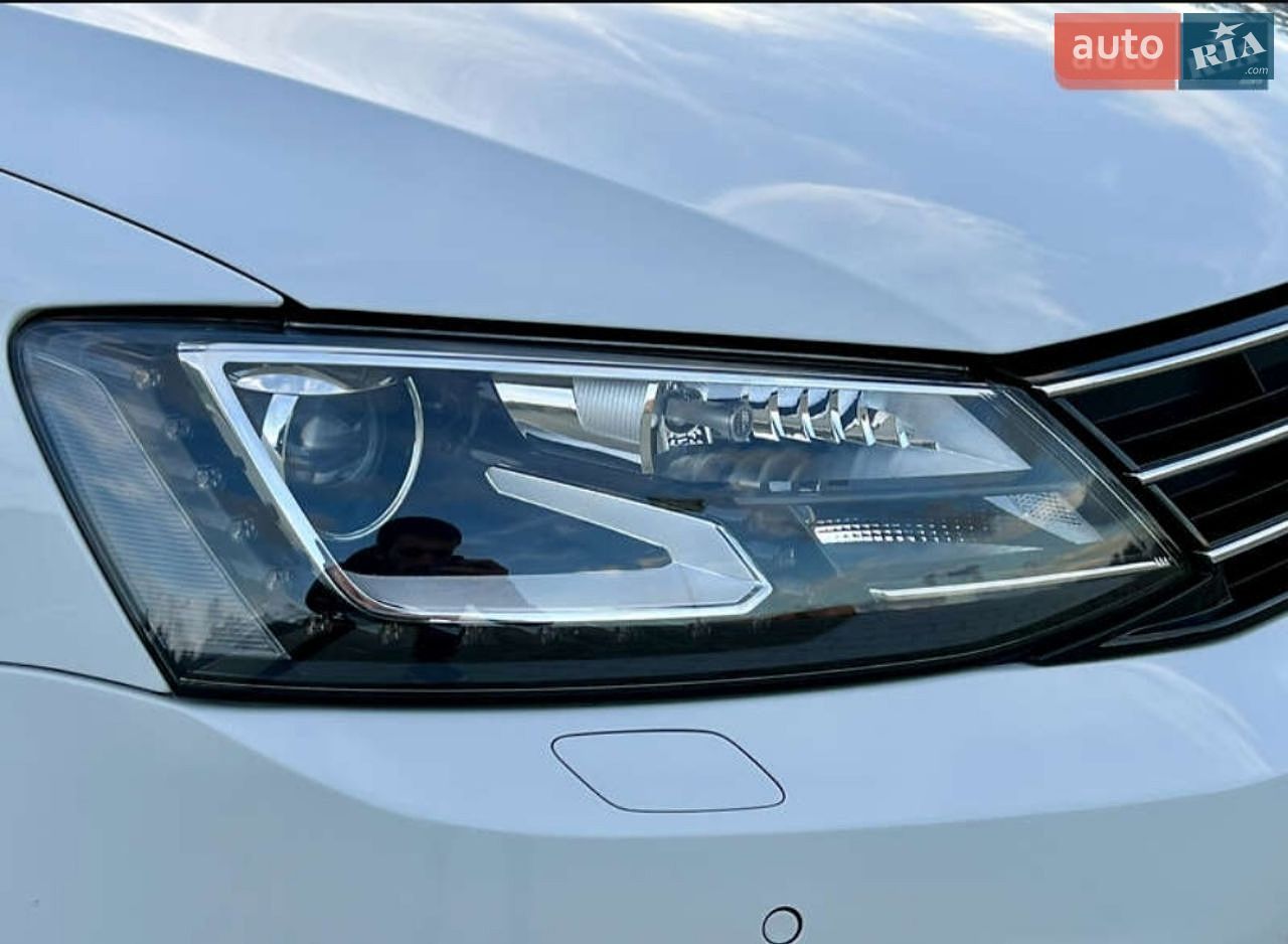 Volkswagen Jetta 2014 VIN WVWZZZ16ZFM006312 фото оголошення 16 з 19
