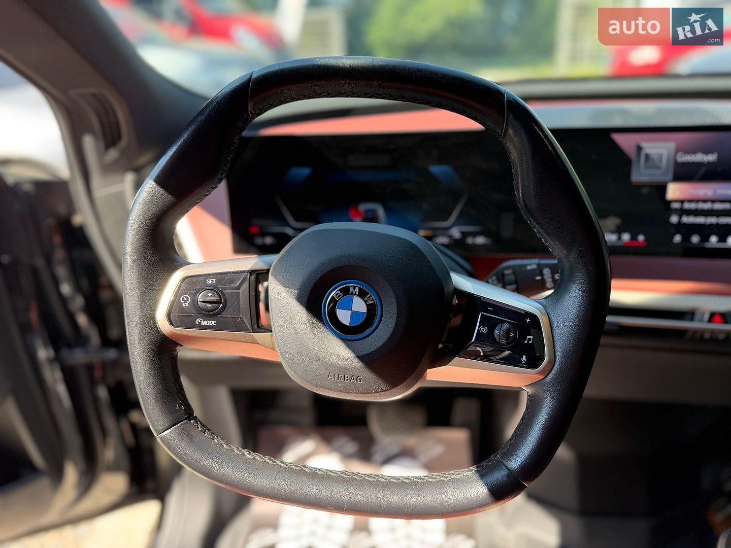 BMW iX 2023 VIN WB523CF06RCR12082 фото оголошення 10 з 16